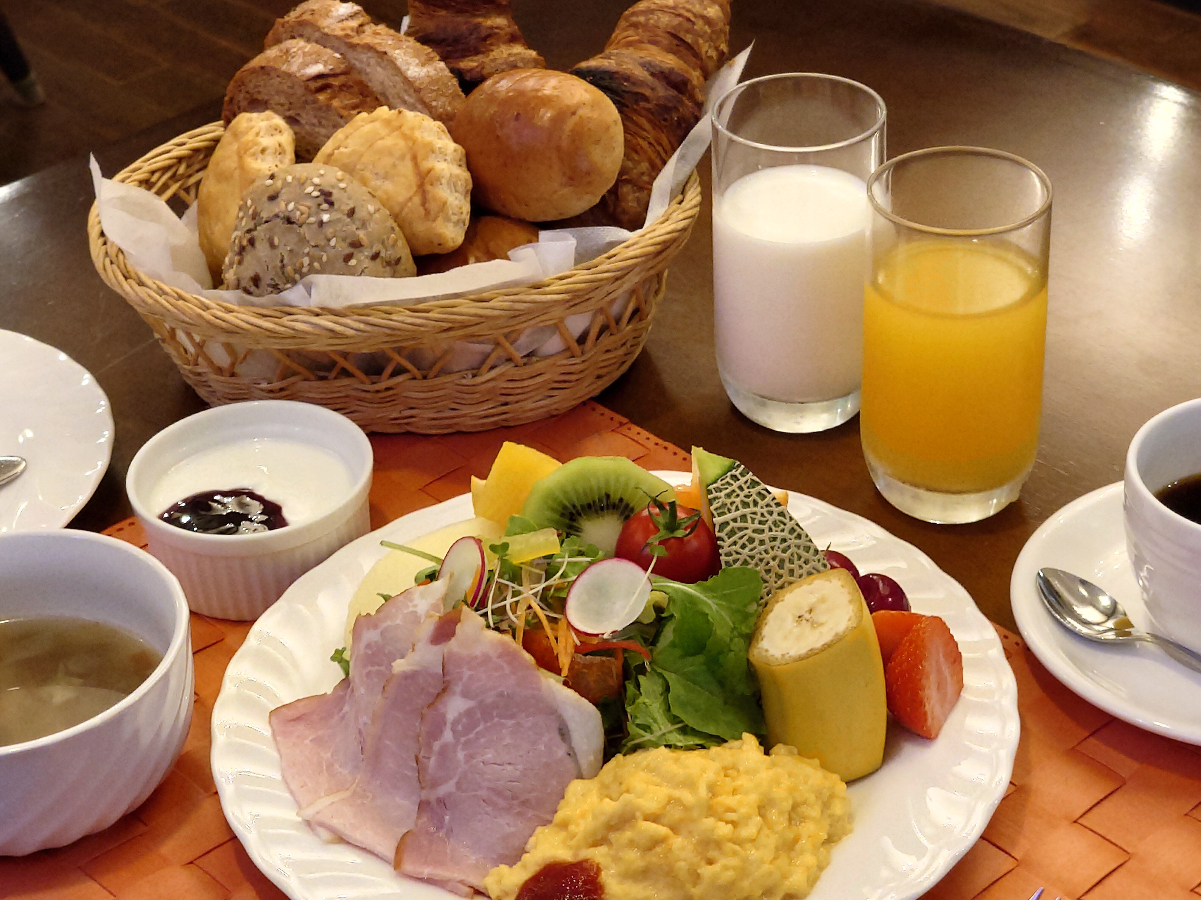 Contoh sarapan