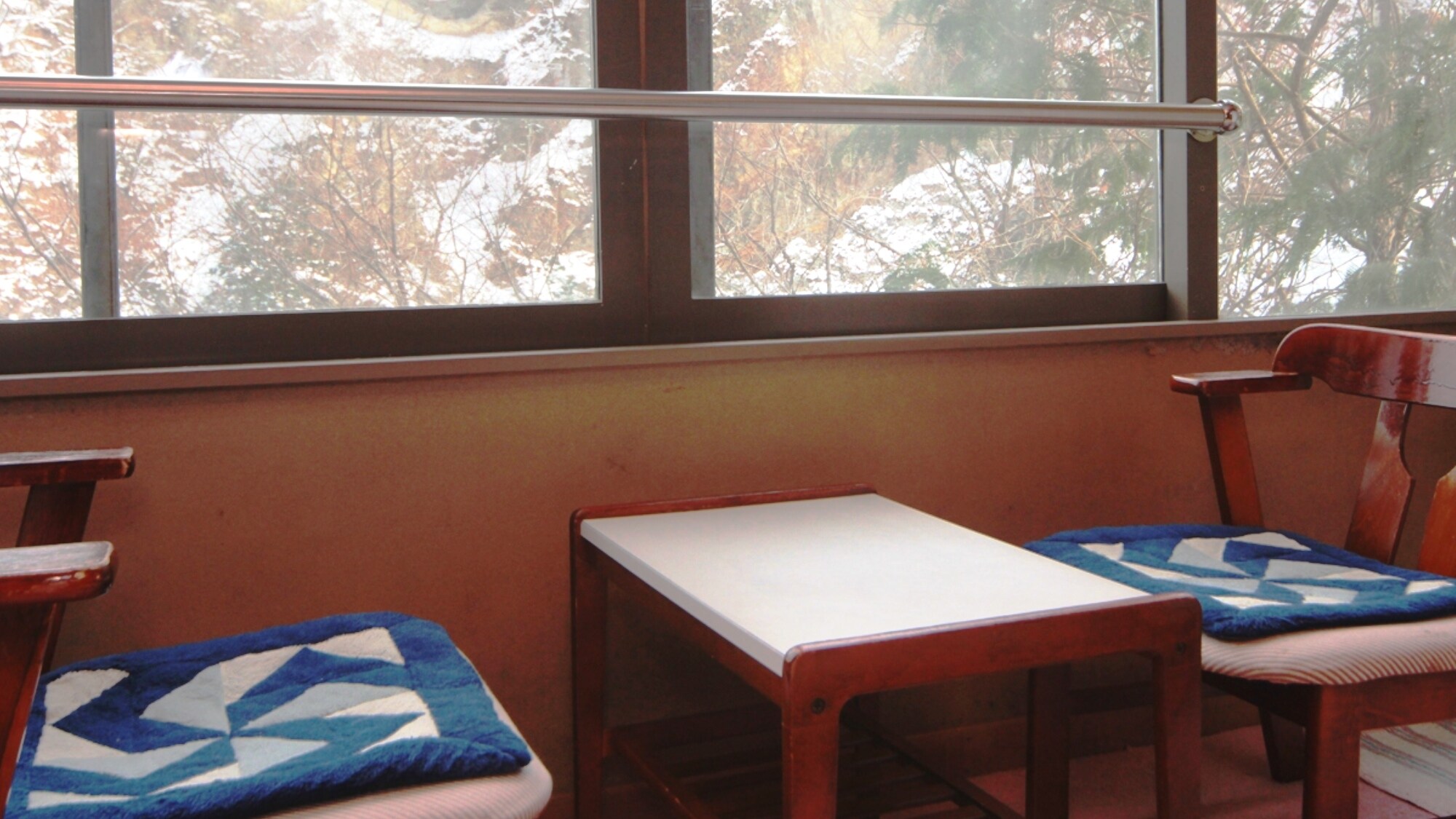 [Guest room] An example of a 10 tatami Japanese-style room.