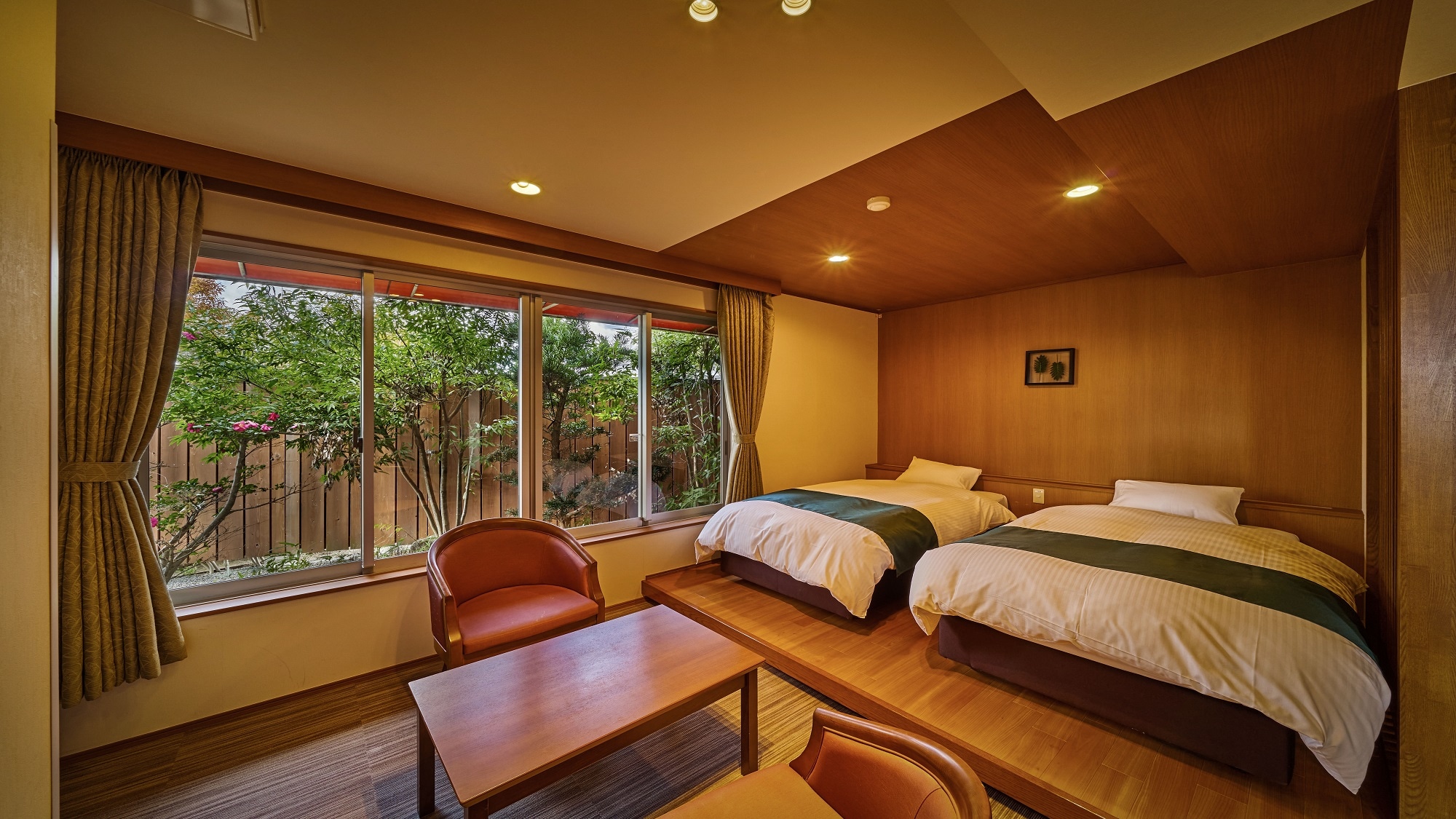 Superior Western-style room with open-air bath *Example of a guest room