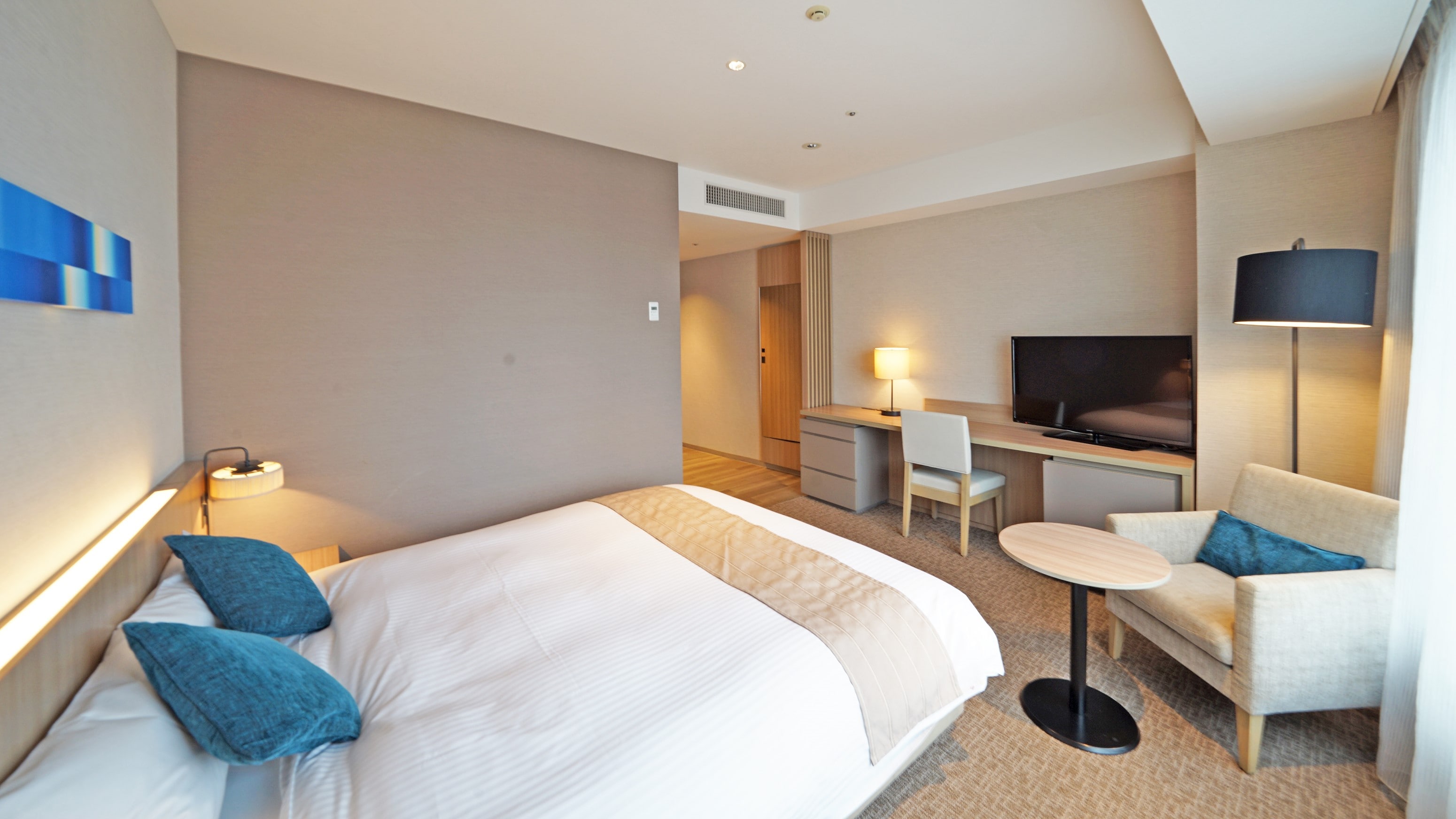 Deluxe double [bed width 160 cm]