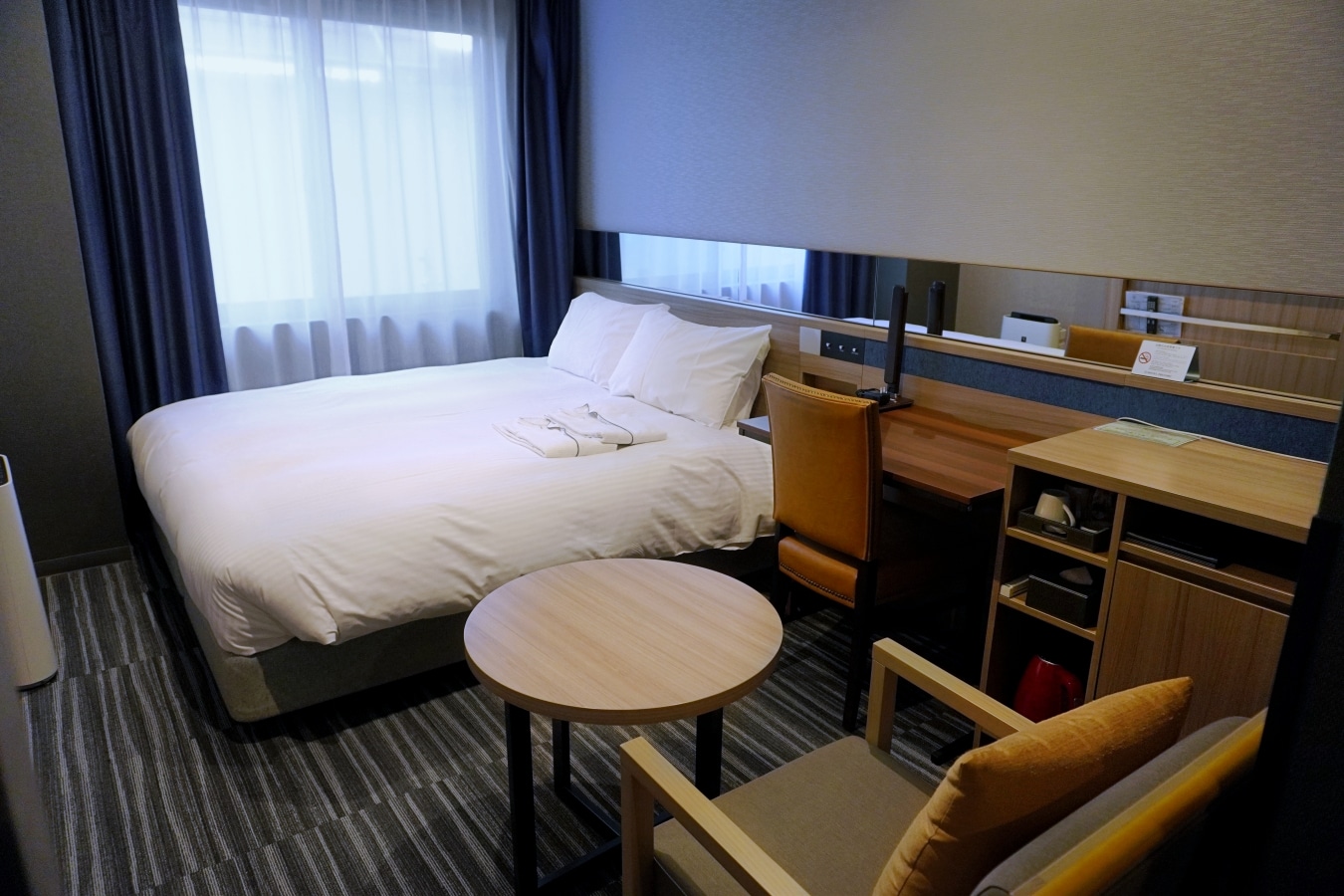 Kamar single bebas rokok: 21 meter persegi/tempat tidur 160cm