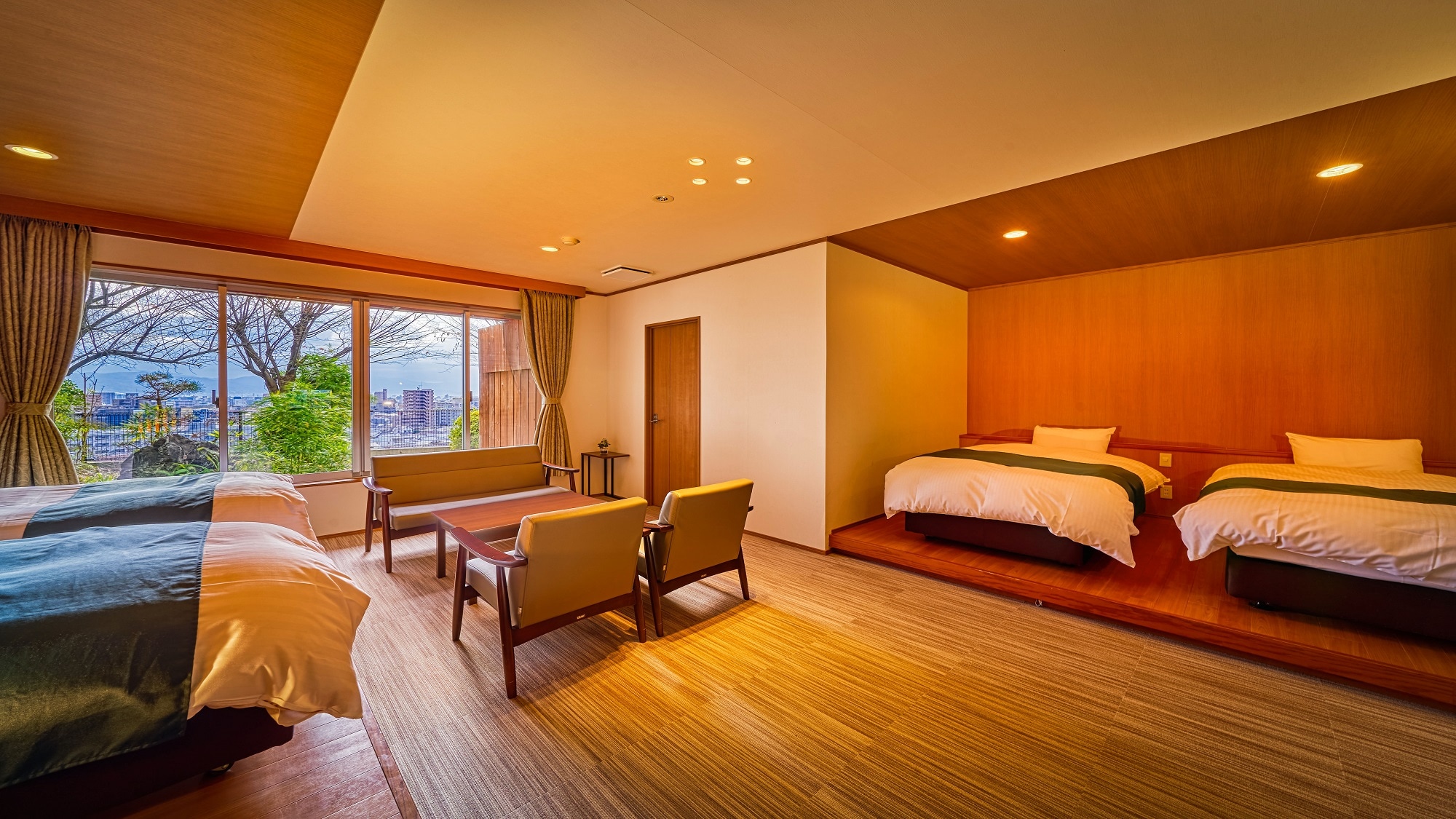 Superior Western-style room with open-air bath *Example of a guest room
