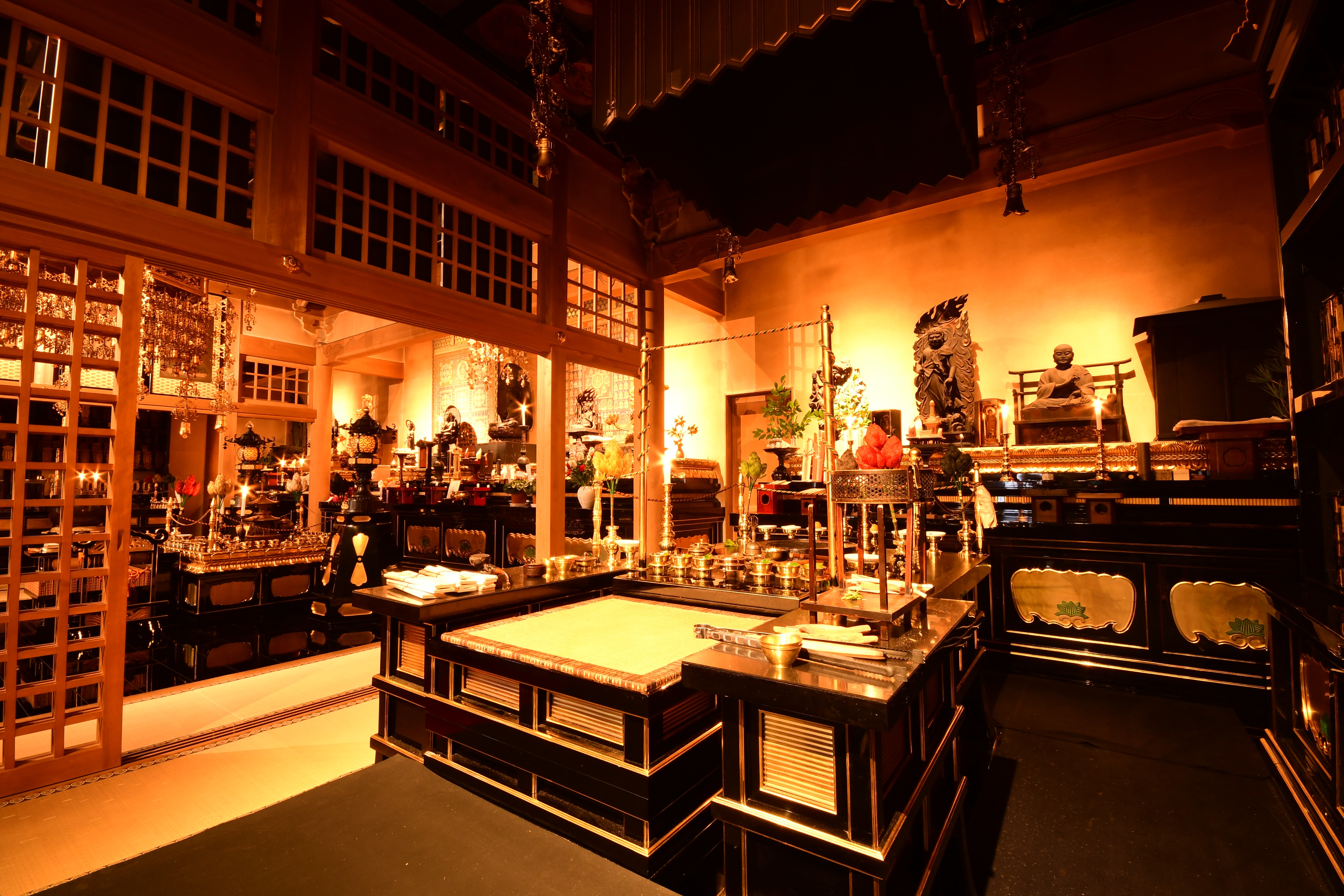 An example of the main hall