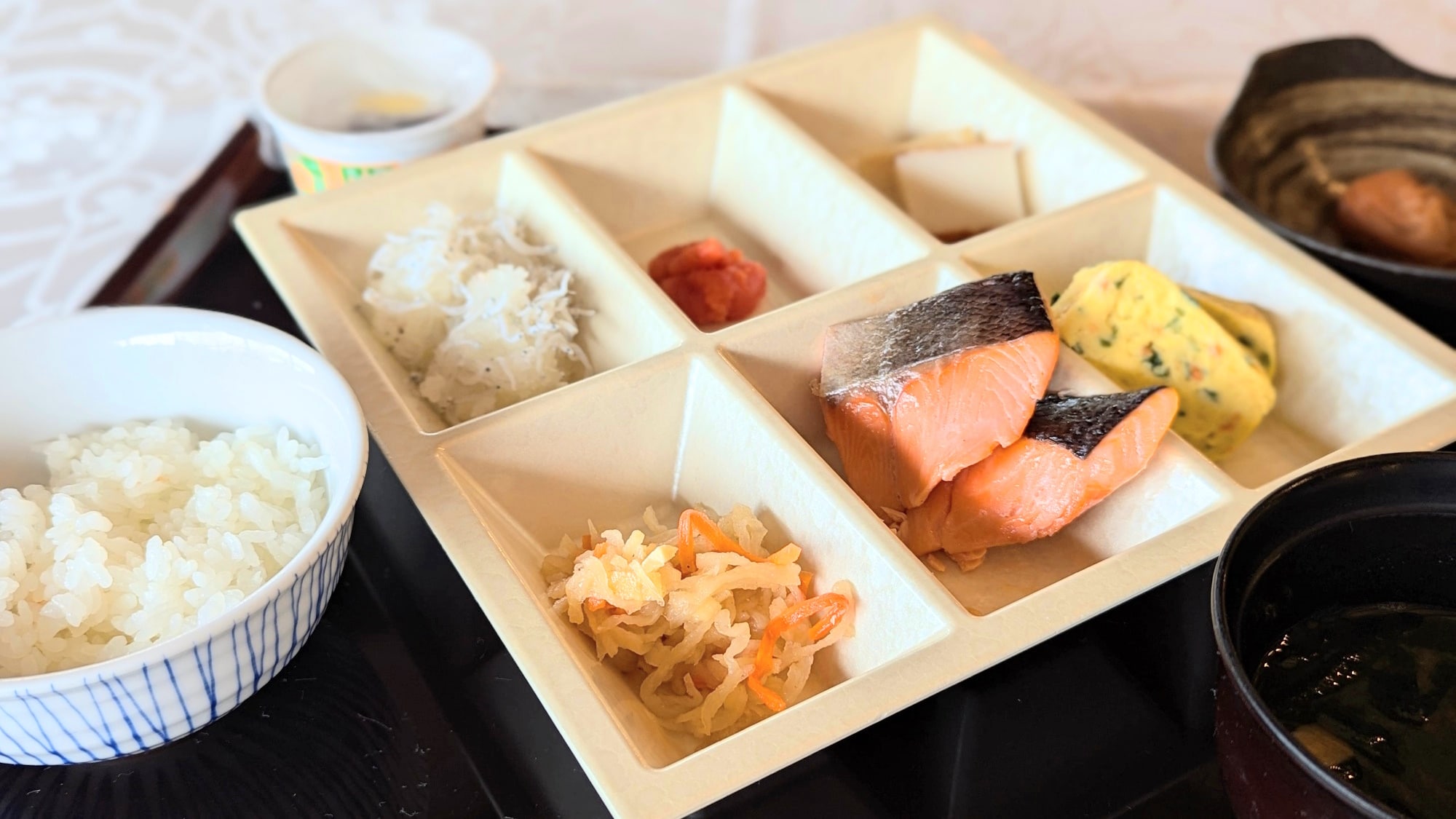 Morning buffet arrangement example