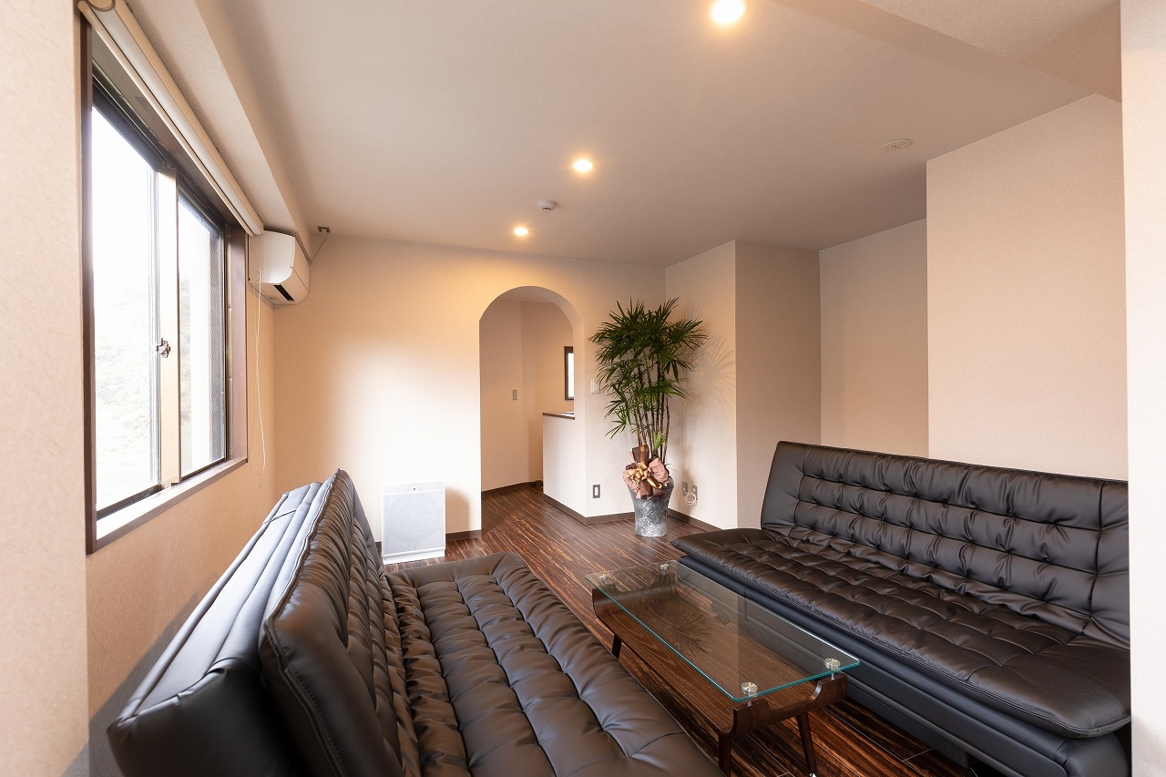 3rd floor twin room with indoor bath (maisonette type)