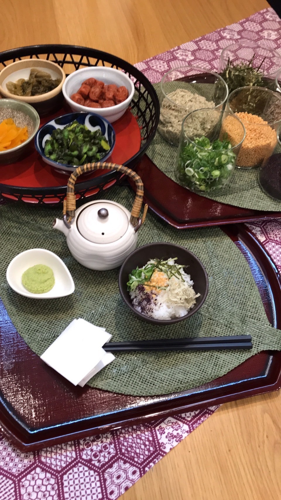 Free ochazuke served every day from 20:30 to 21:30.