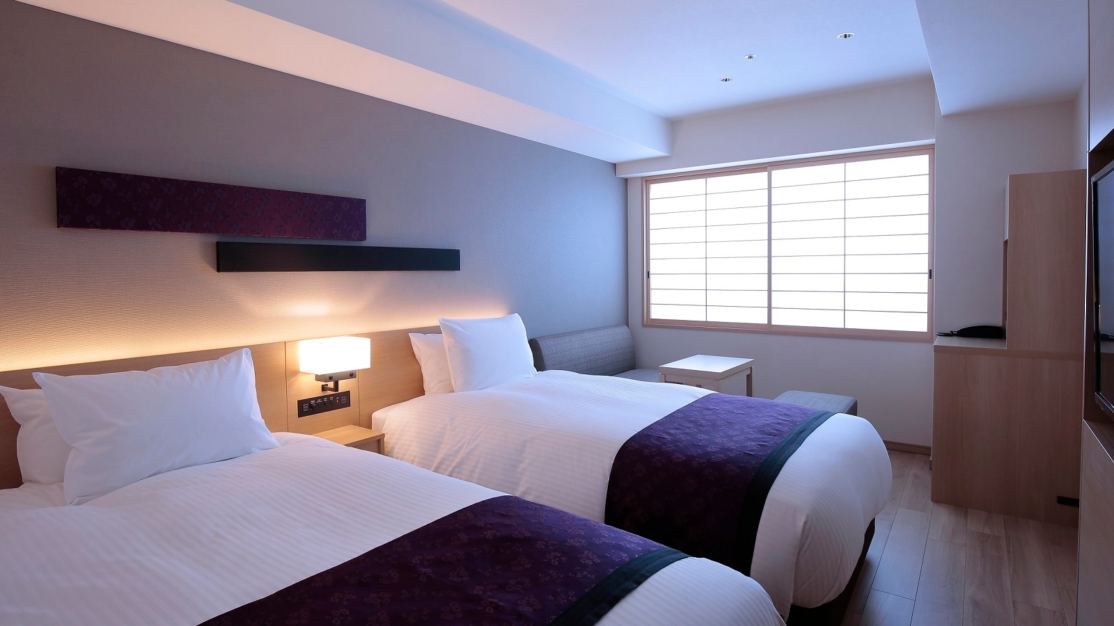 Intergate Twin Room