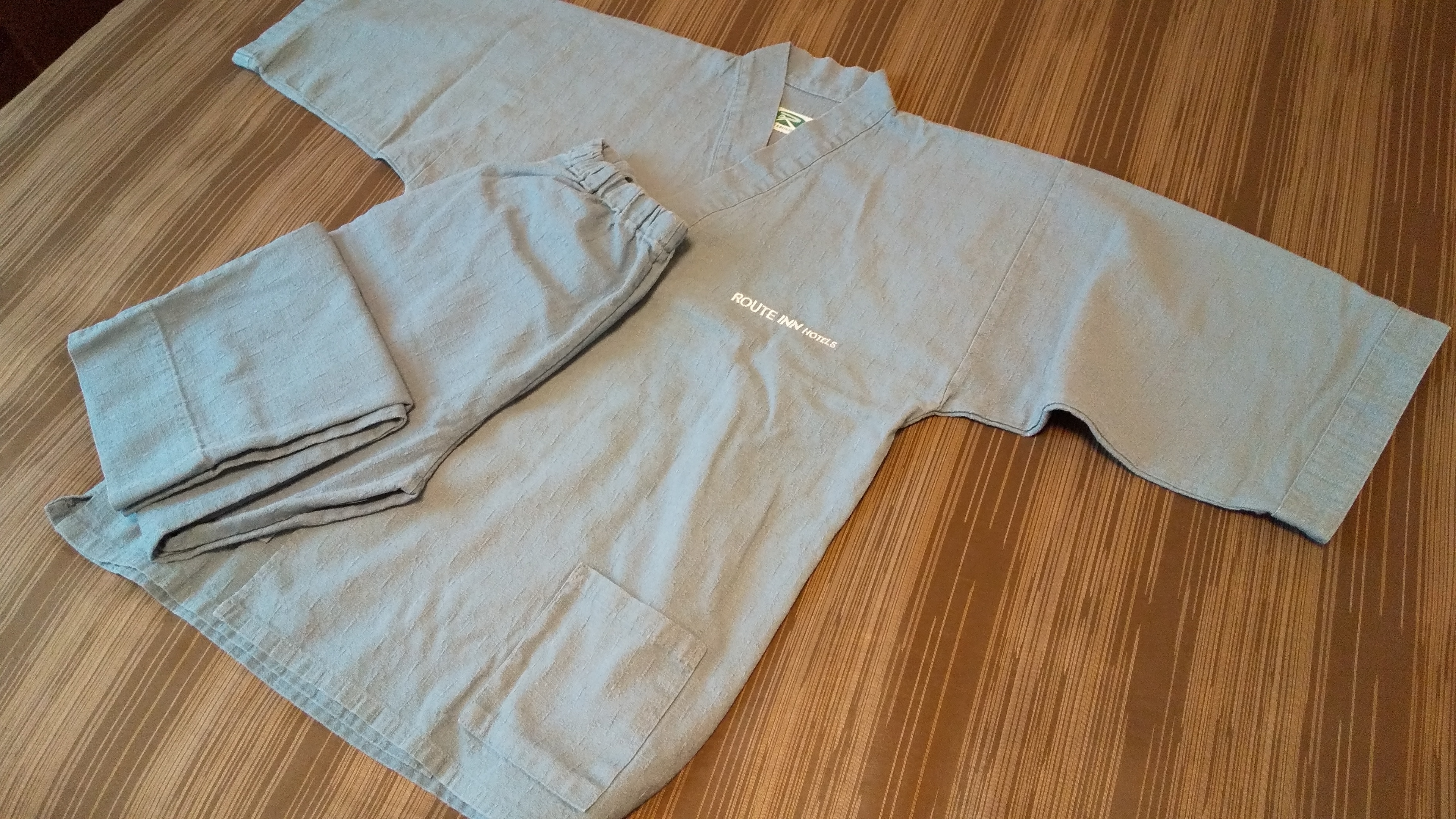 Jinbei: Located in the in-room closet. You can wear it anywhere as an in-house wear.