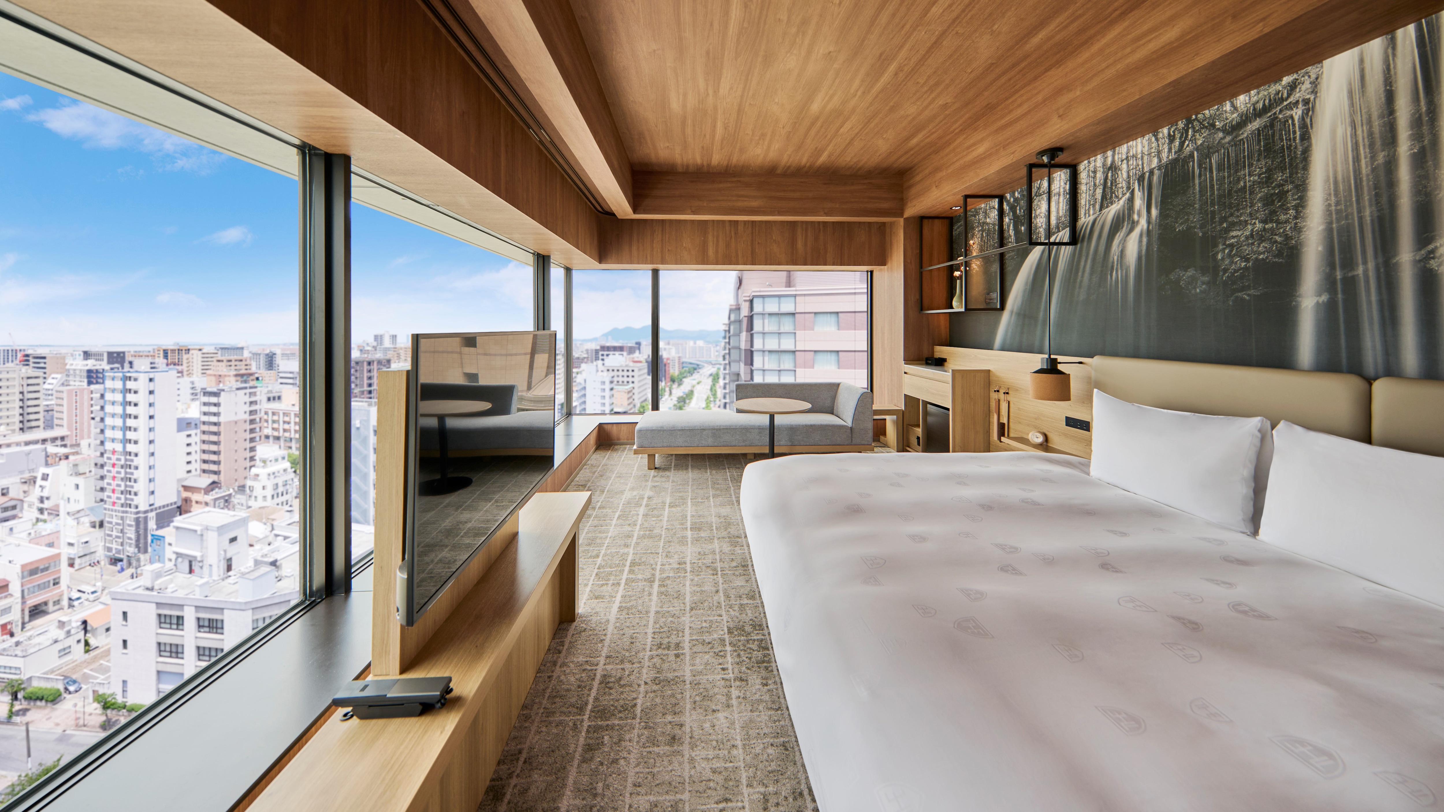 <Sky Floor> Corner King Riverside