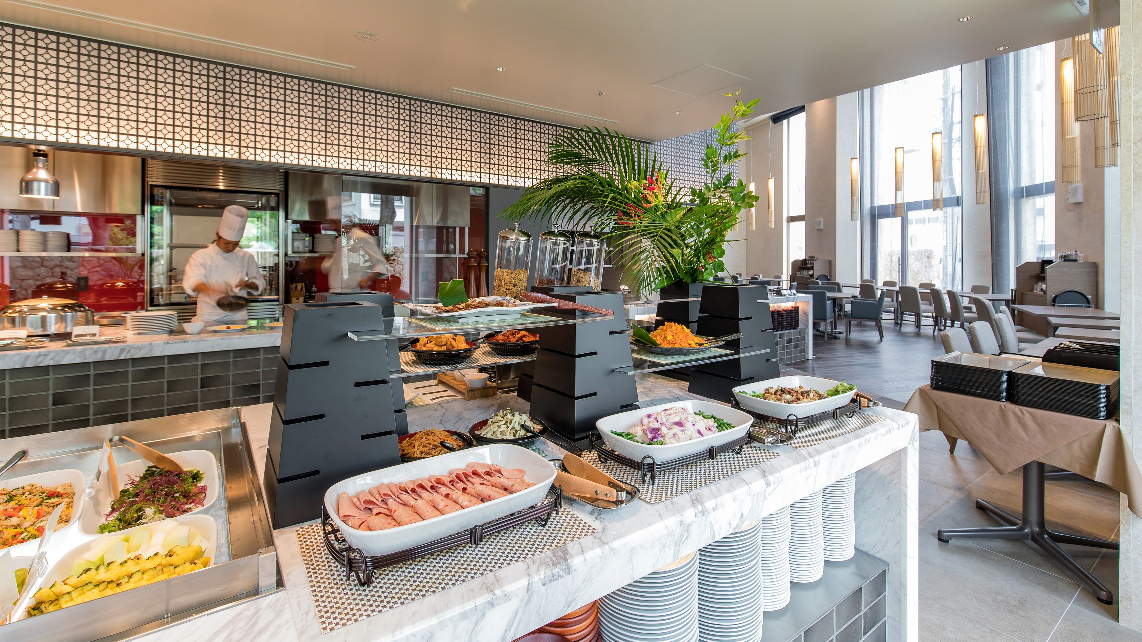 Breakfast | Breakfast is served from 6:30 to 10:00. (LO 9:30)