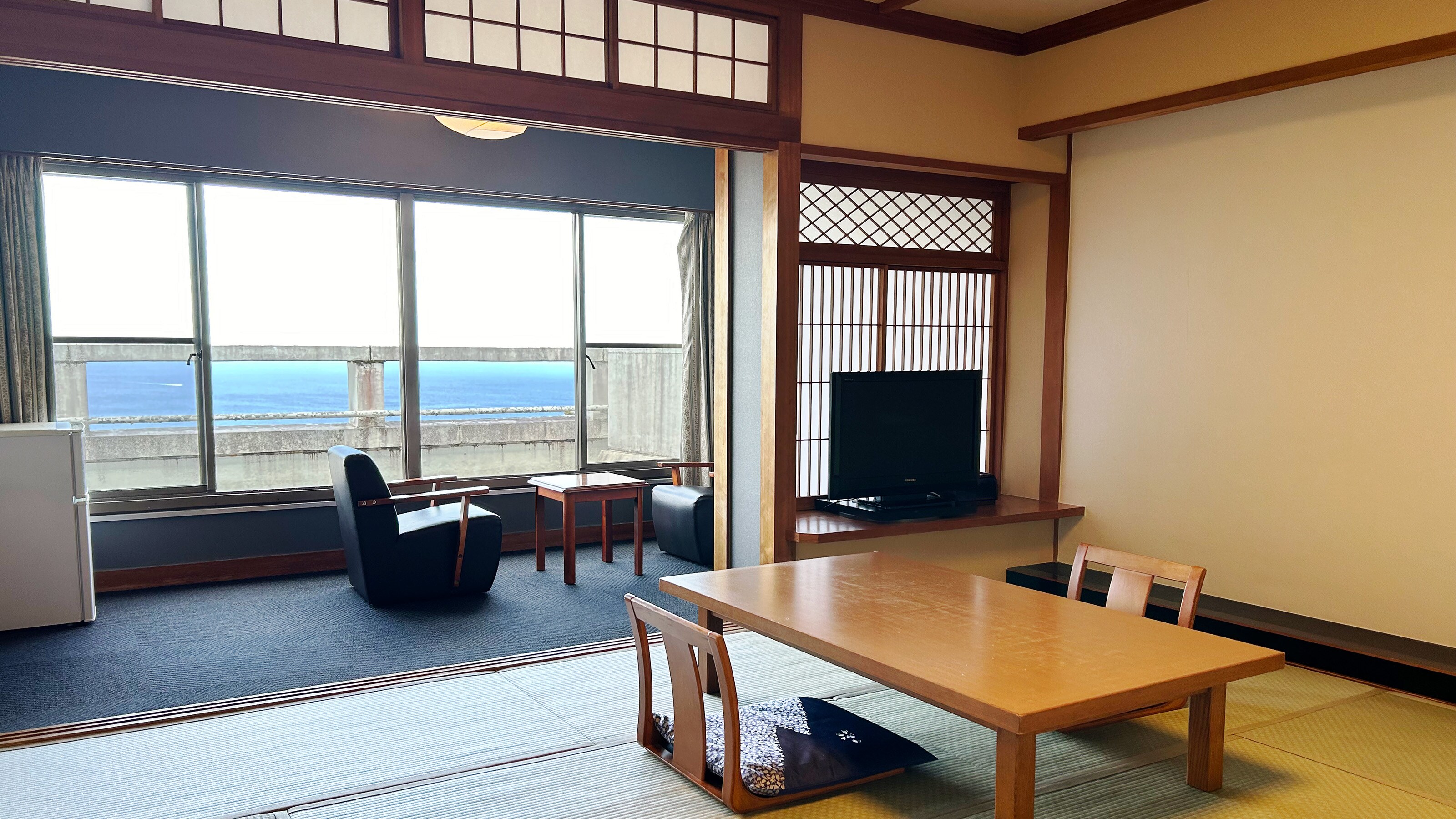 Phòng Nhật 12 chiếu tatami