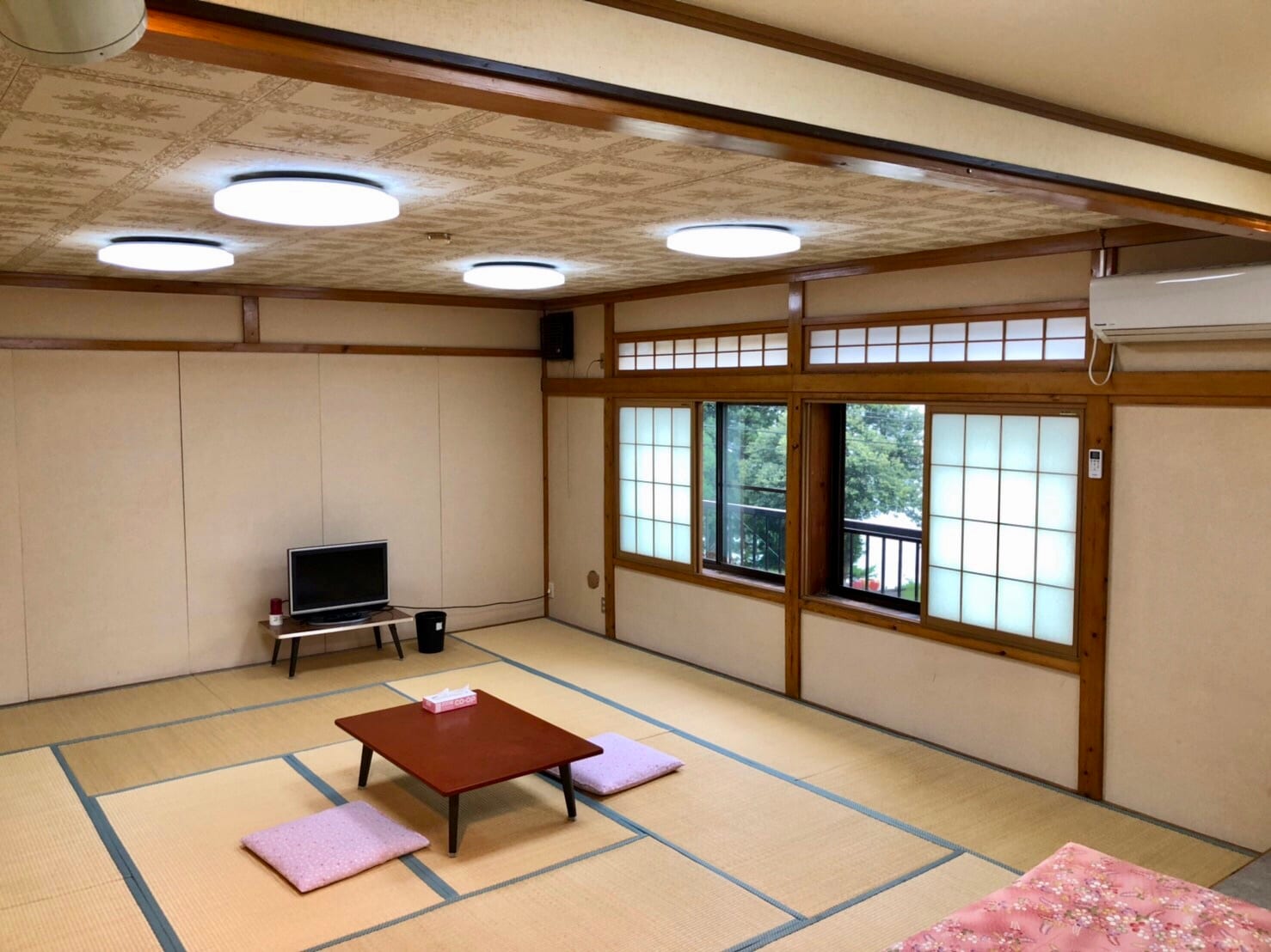 10 tatami mats