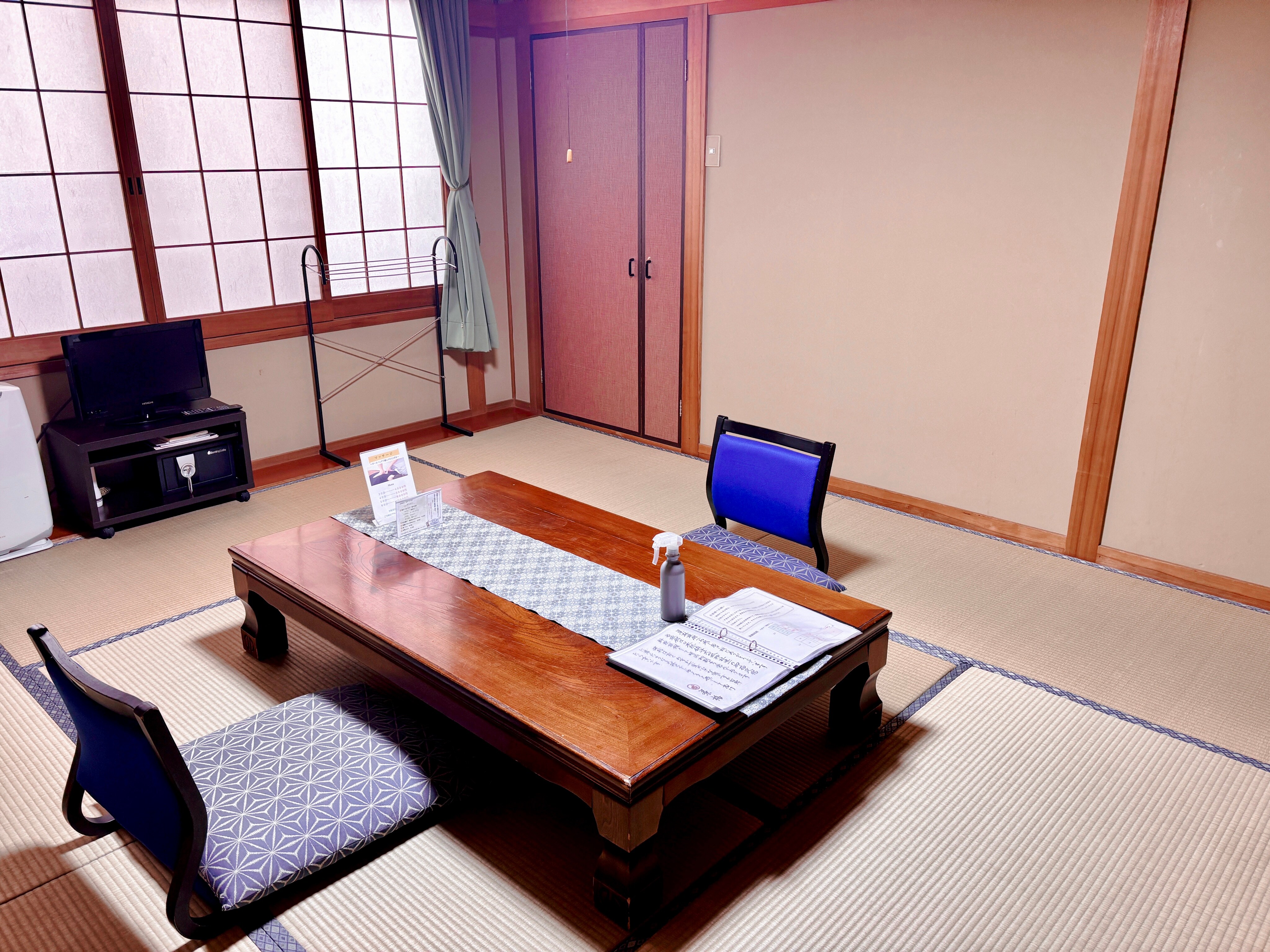 10 tatami Japanese-style room