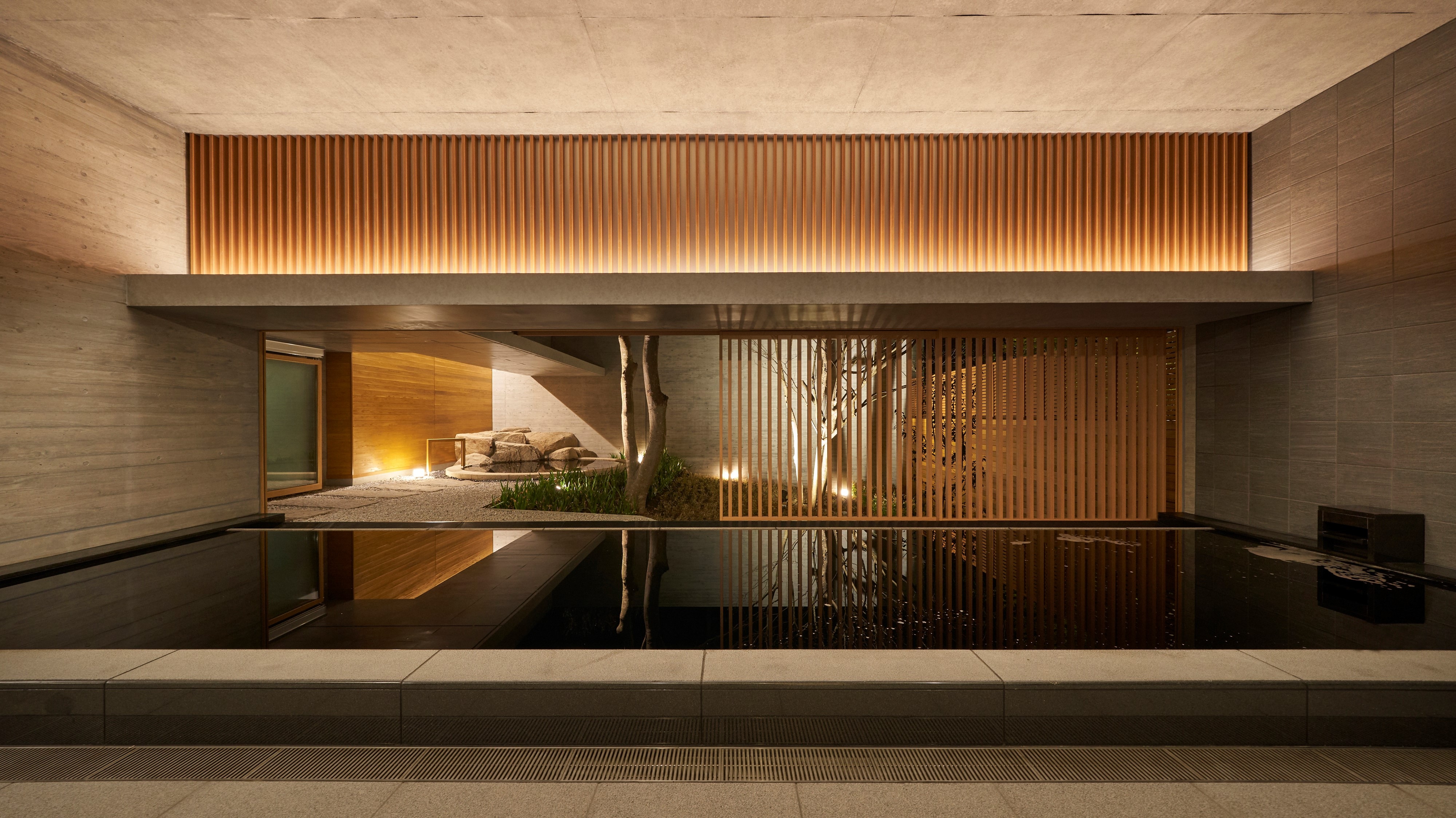 【天然温泉紅葉乃湯】