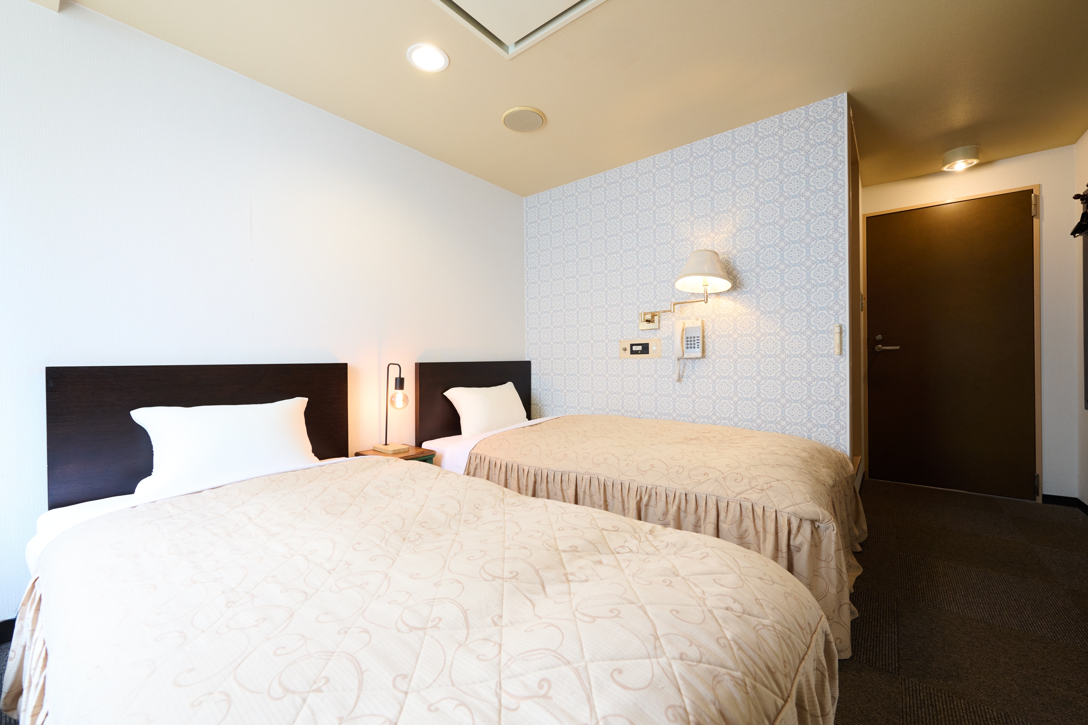 Economy Twin Room