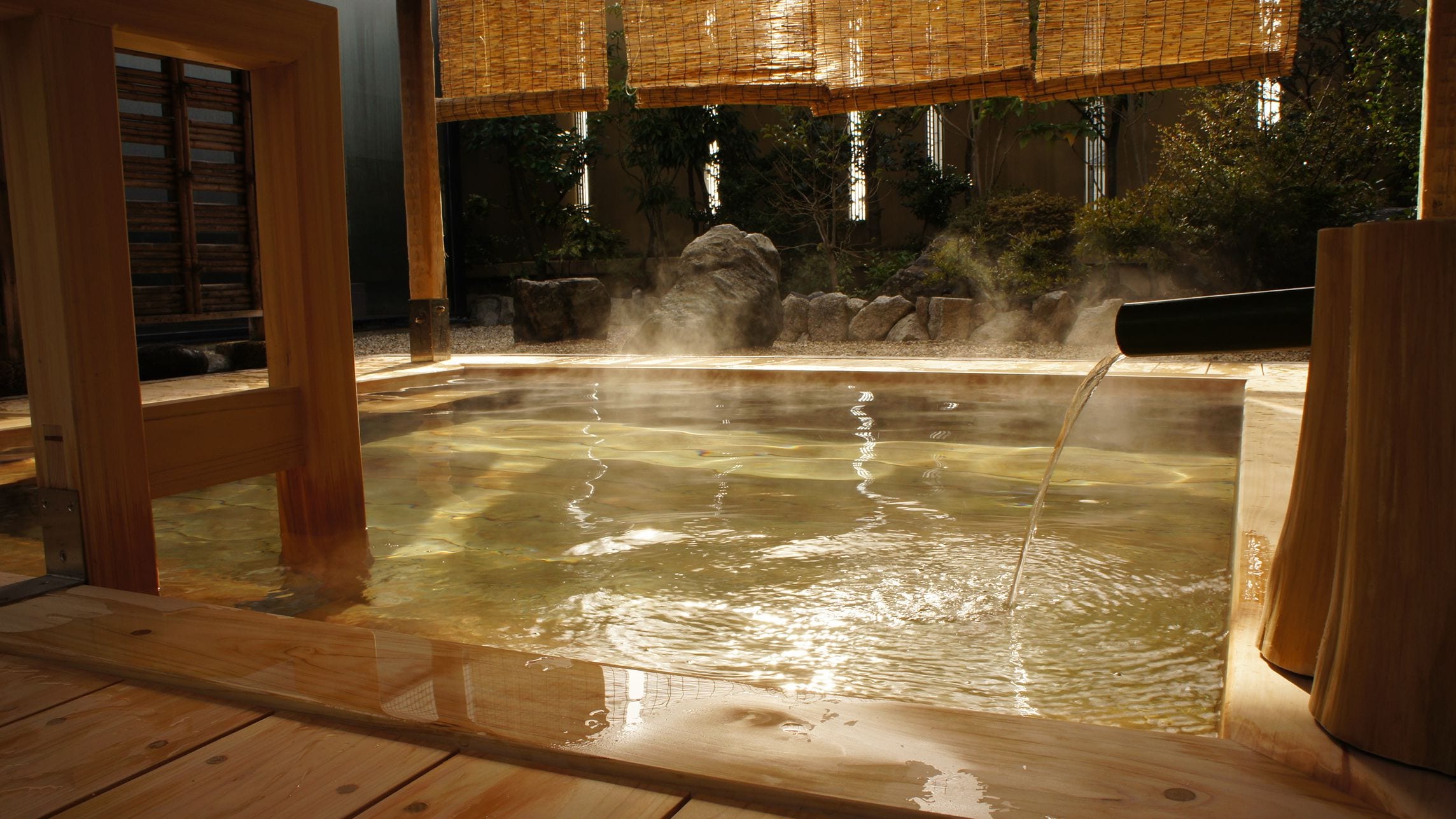 Women's Hinoki open-air bath