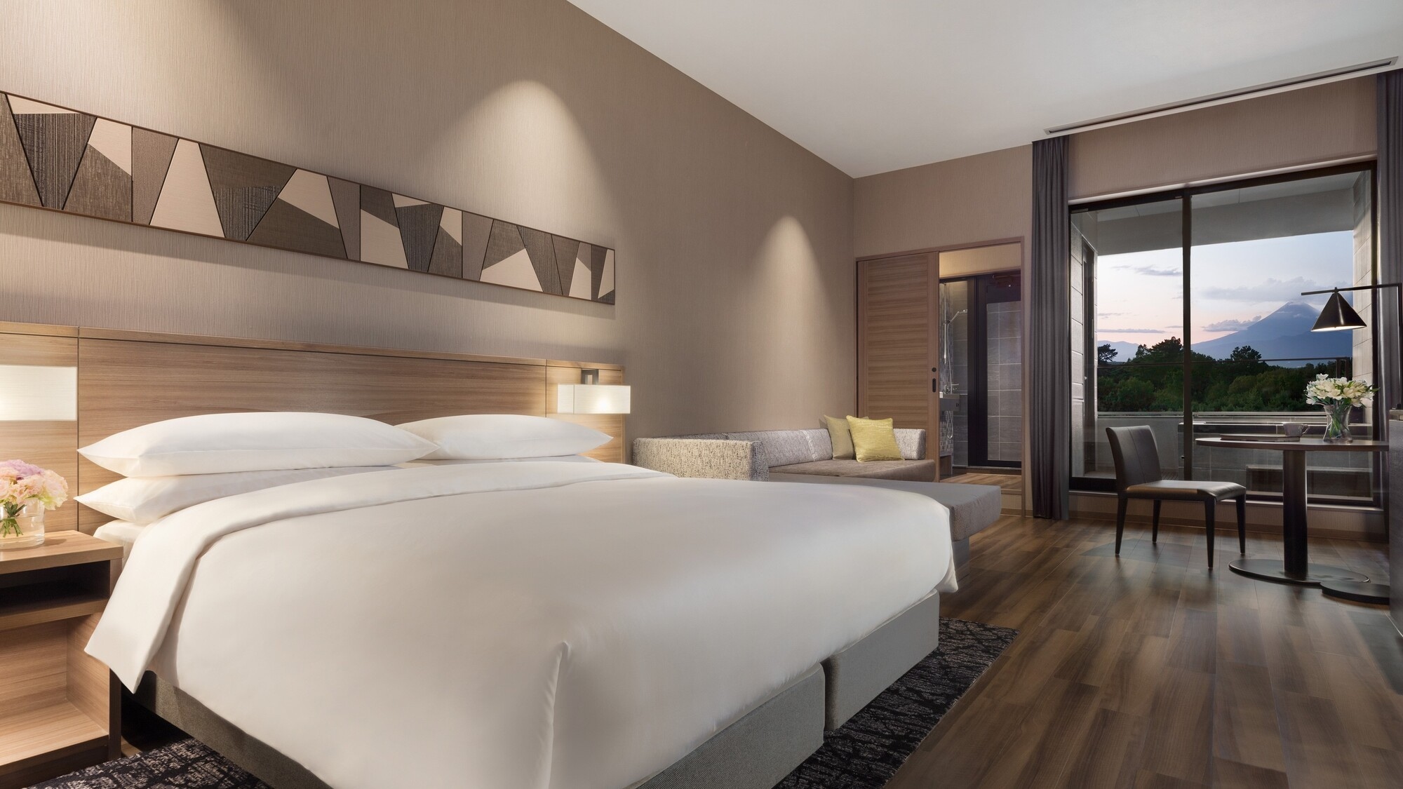 温泉露天風呂付きプレミアルーム(富士側)キング