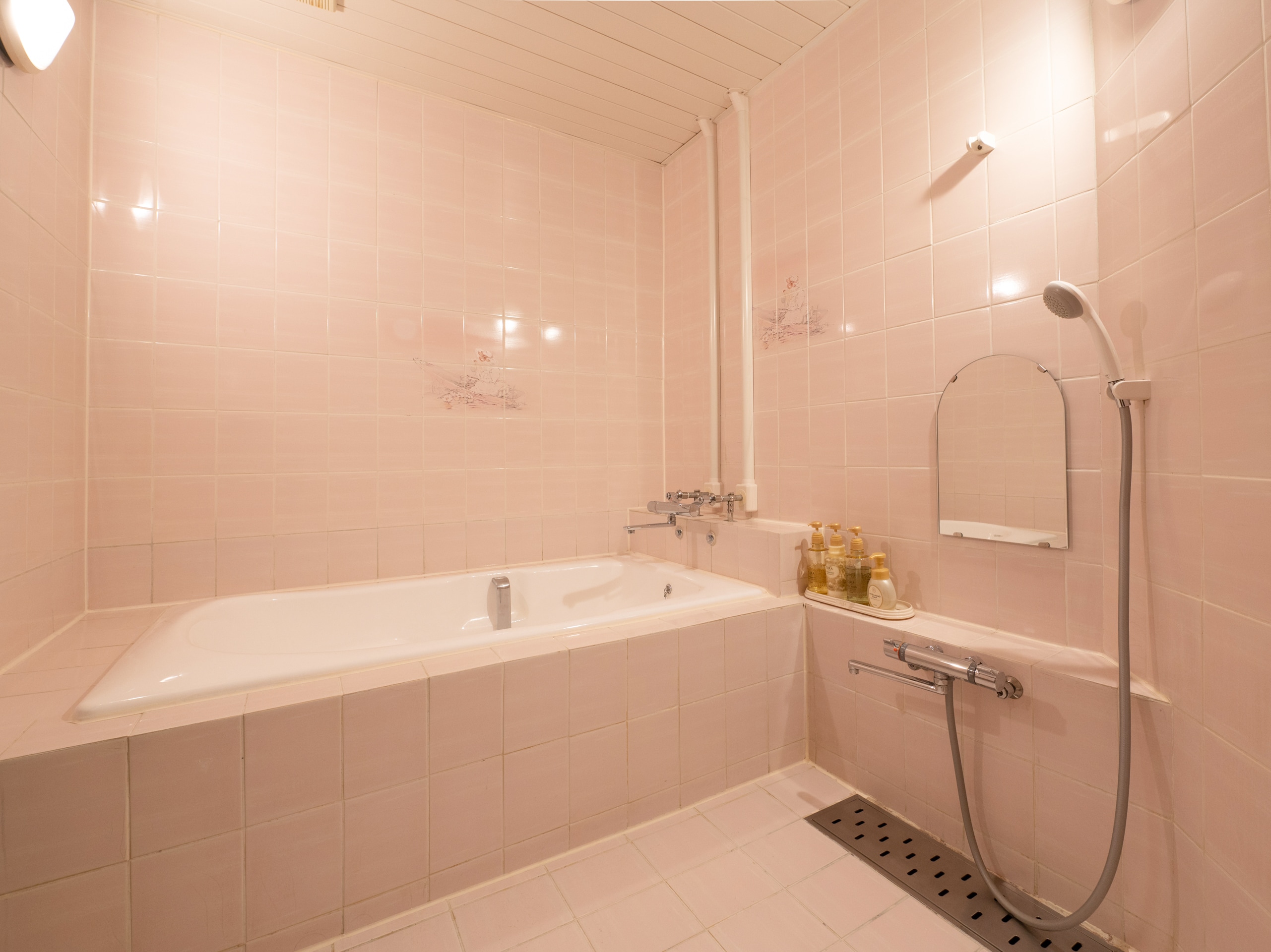 Japanese-style room for 1-2 people