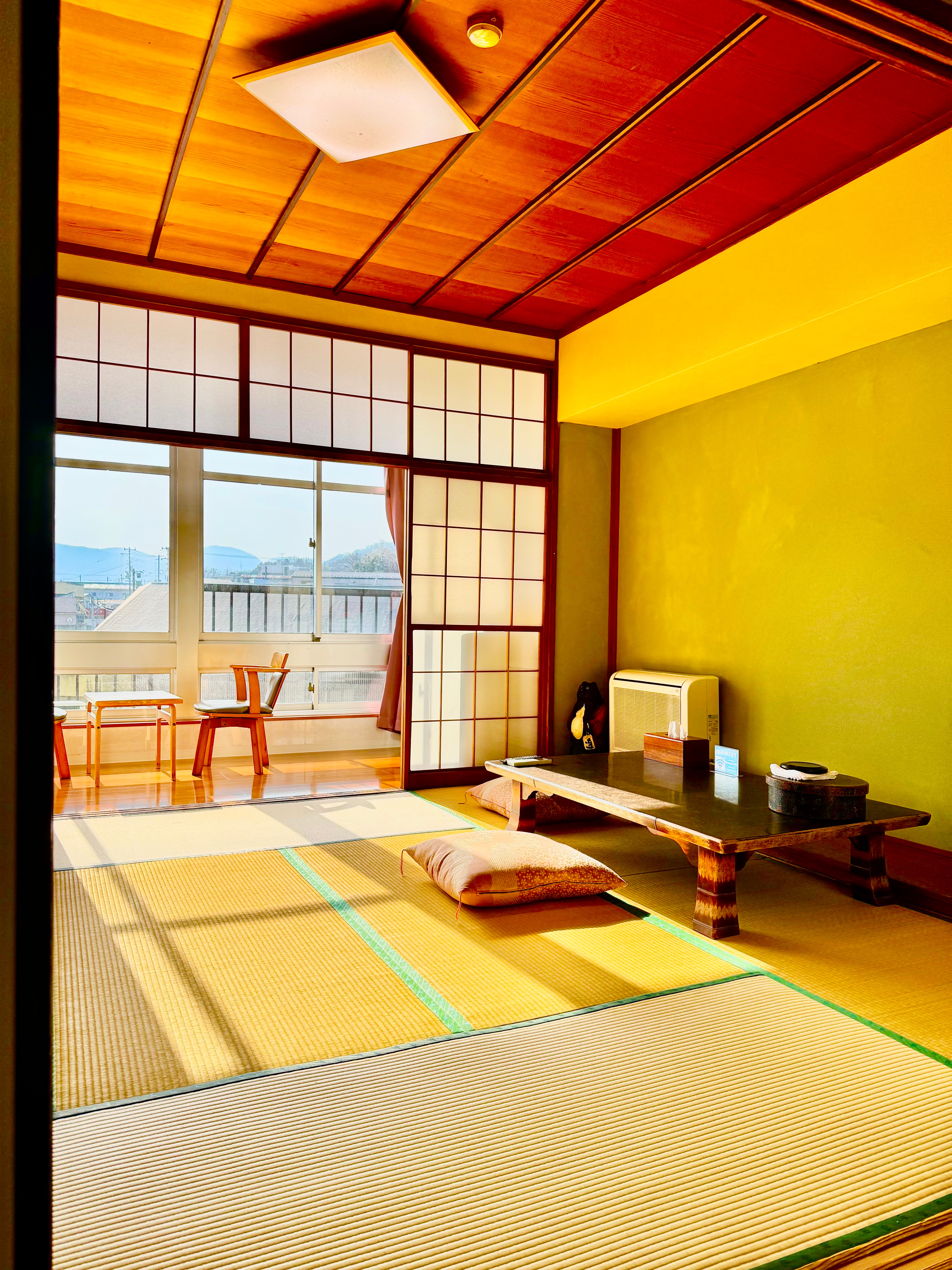 [Guest room example]