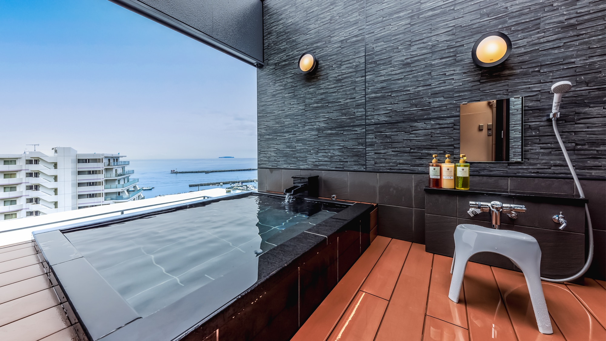 Observation private open-air bath "Suruga"