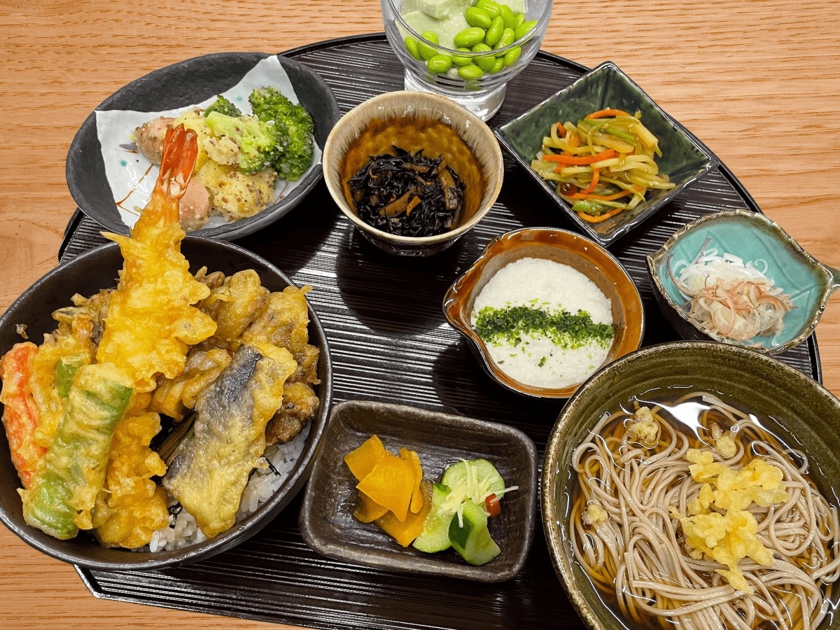 An example of a dinner plan with two meals