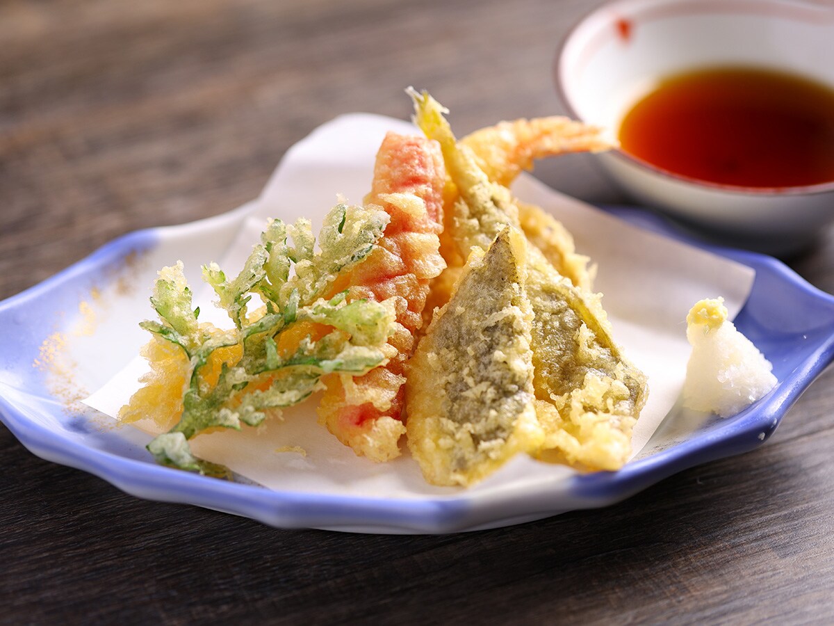 갓 튀긴! <산해의 튀김 5점 모듬>