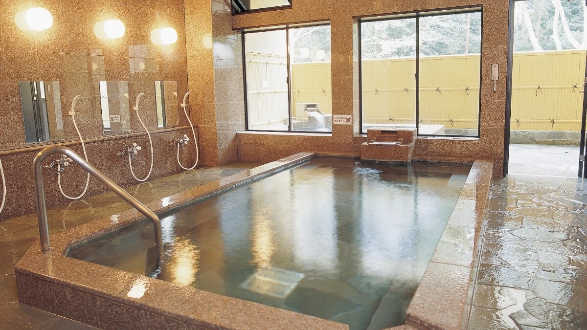 Large bath 16:9
