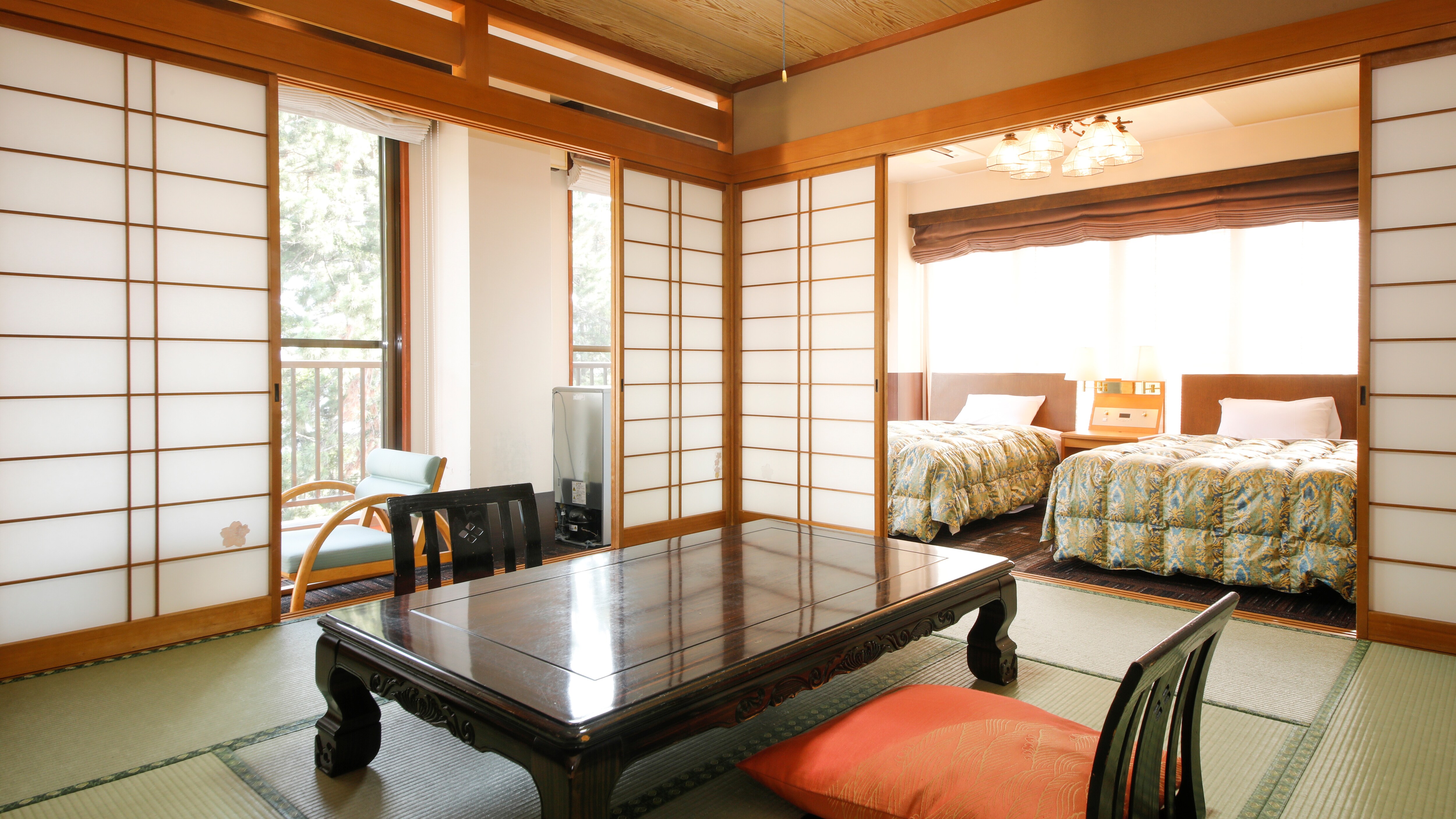 Main building Japanese-Western style room (with bath and toilet)