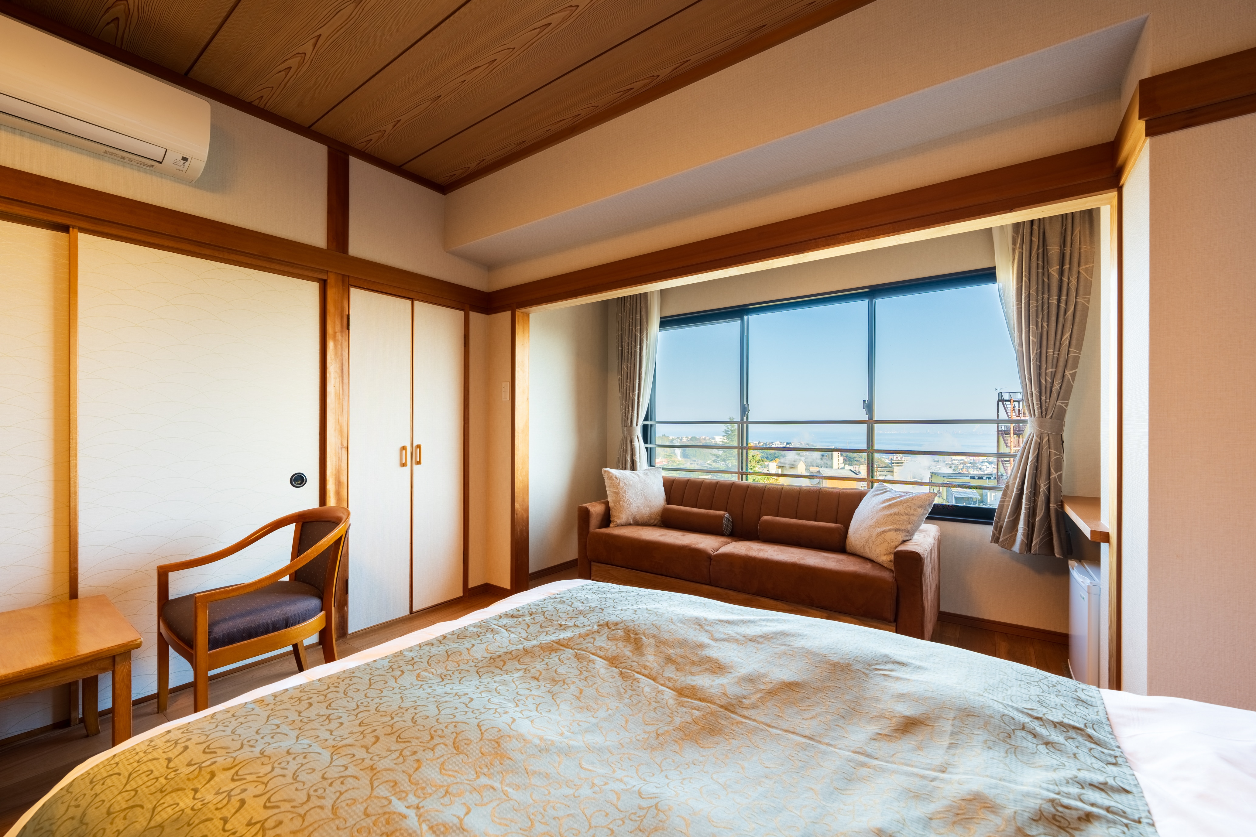 Sea side western style room TW