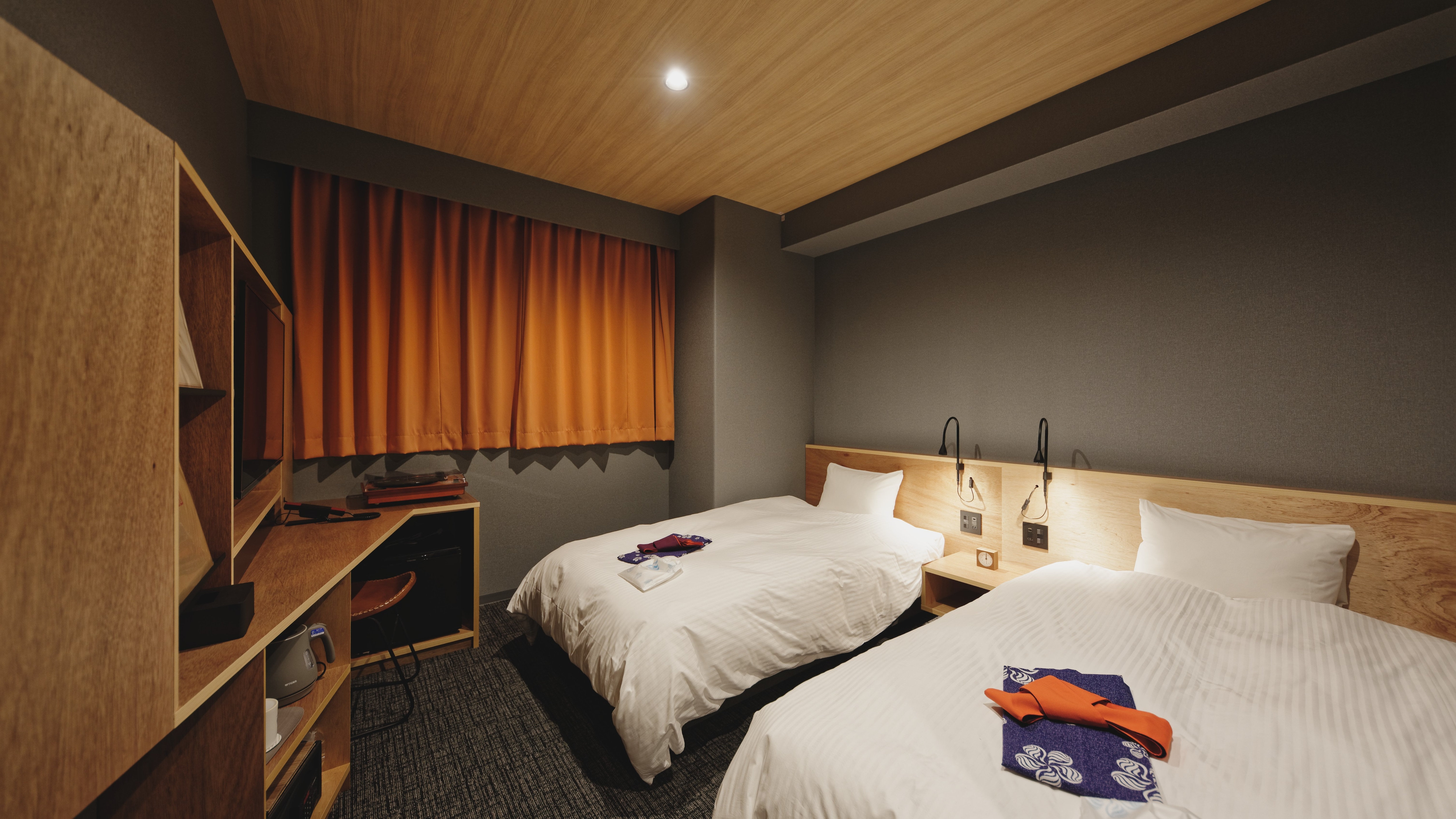 Twin room