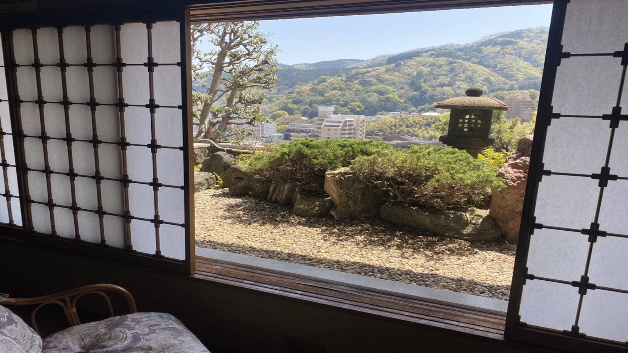 View from the hot spring open-air bath guest room "Hiroshige"
