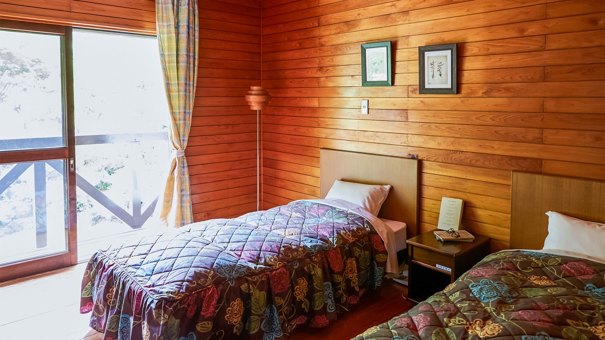・ [Main building Western-style room] 14.8 square meters. Western-style room with 2 single beds