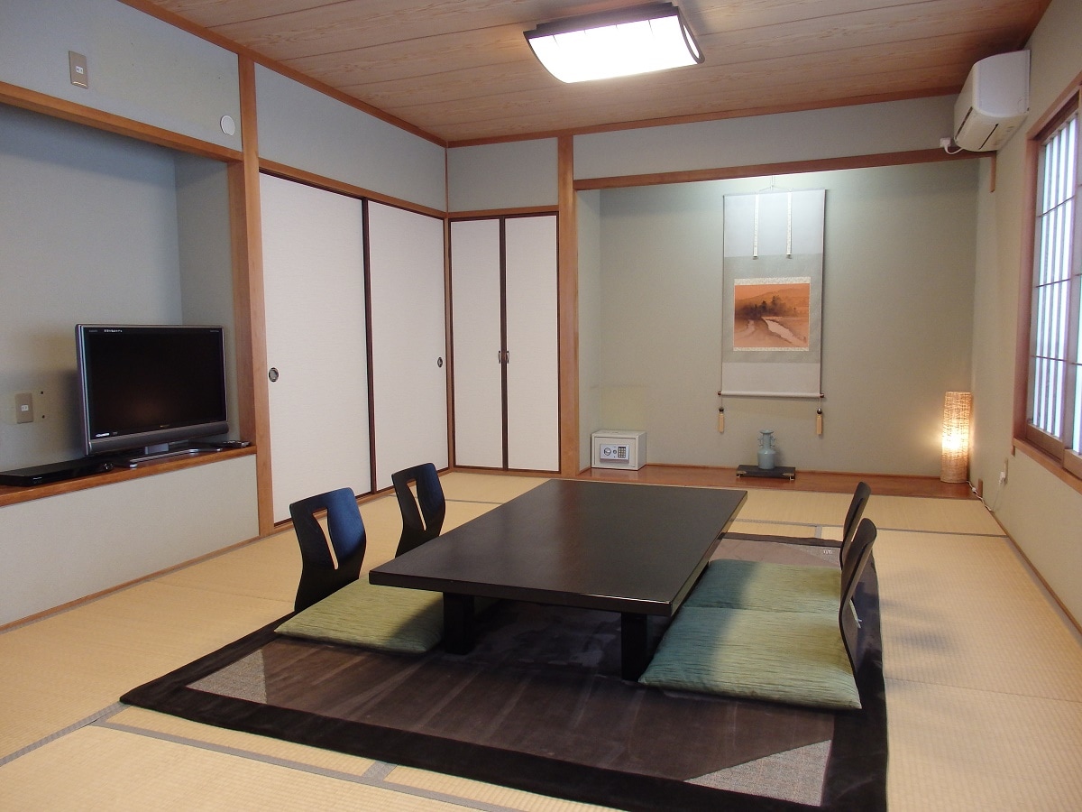 12 tatami Japanese room