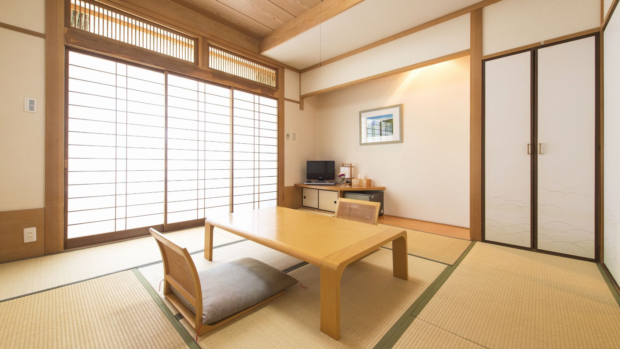 [Non-smoking] Japanese-style room 8 tatami / 28㎡ (antibacterial tatami)