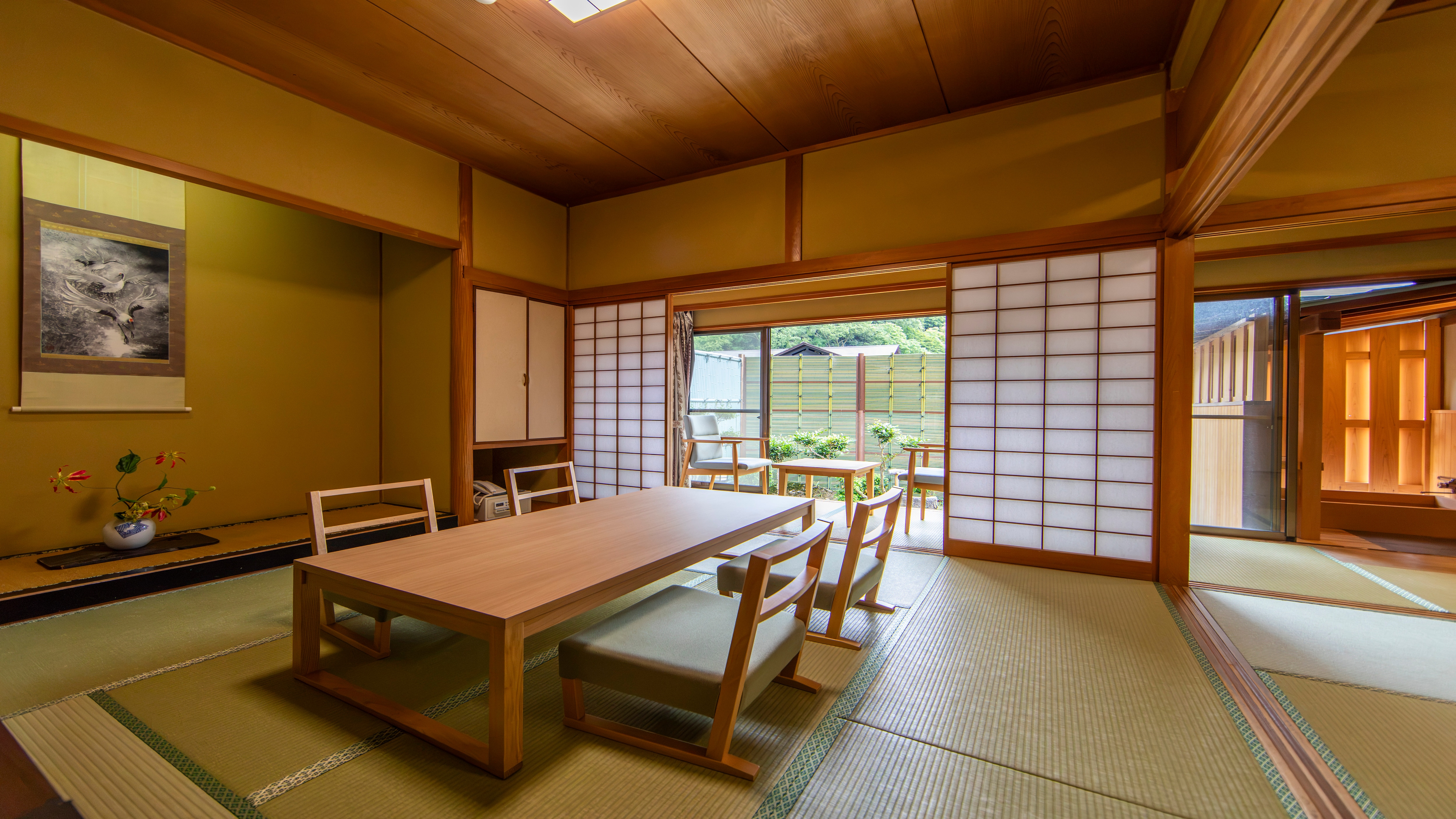 [Special Room] Guest Room with Semi-Open-Air Bath - Two Japanese-Style Rooms - 70㎡