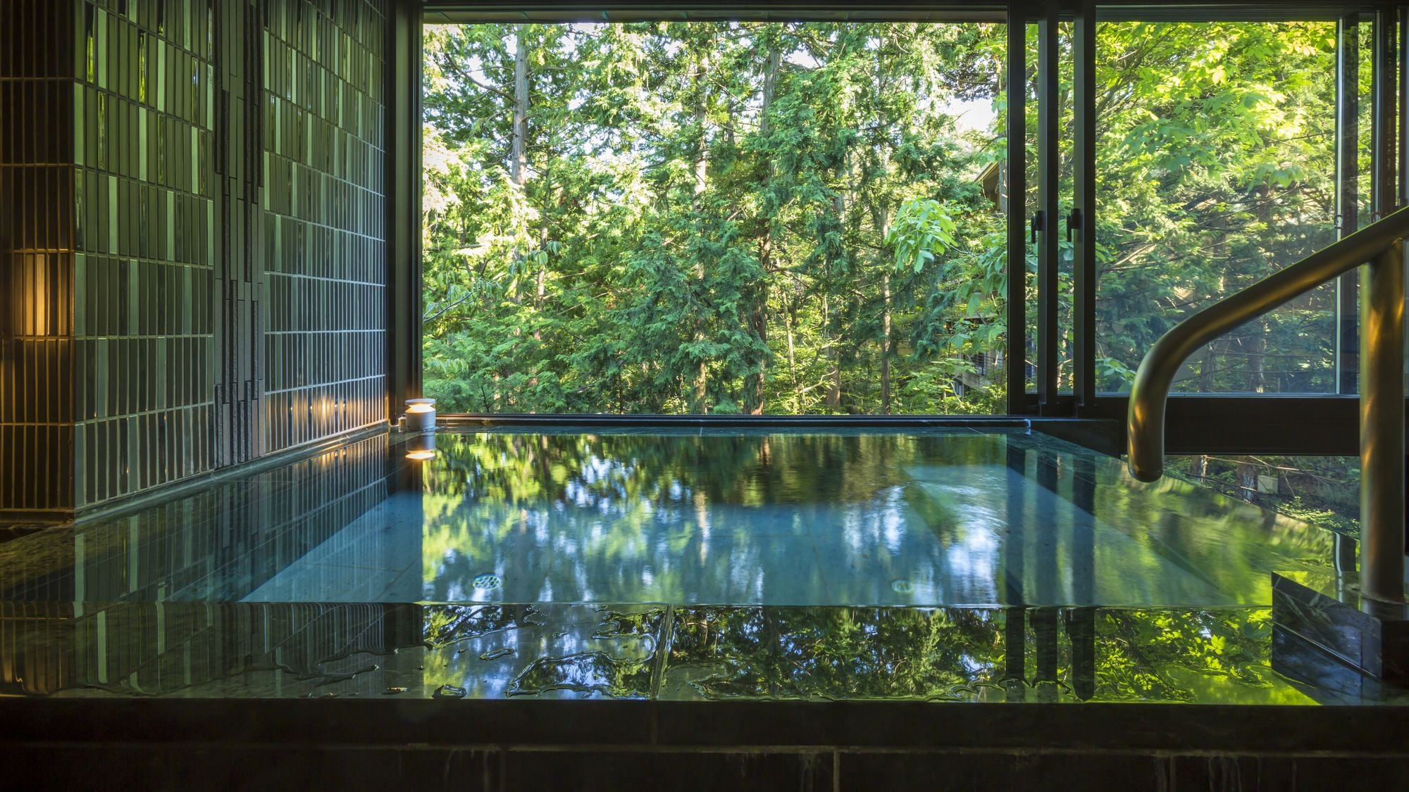 【반노천탕 포함 디럭스 화양실 금연】679호실・야요(키라) 이미지