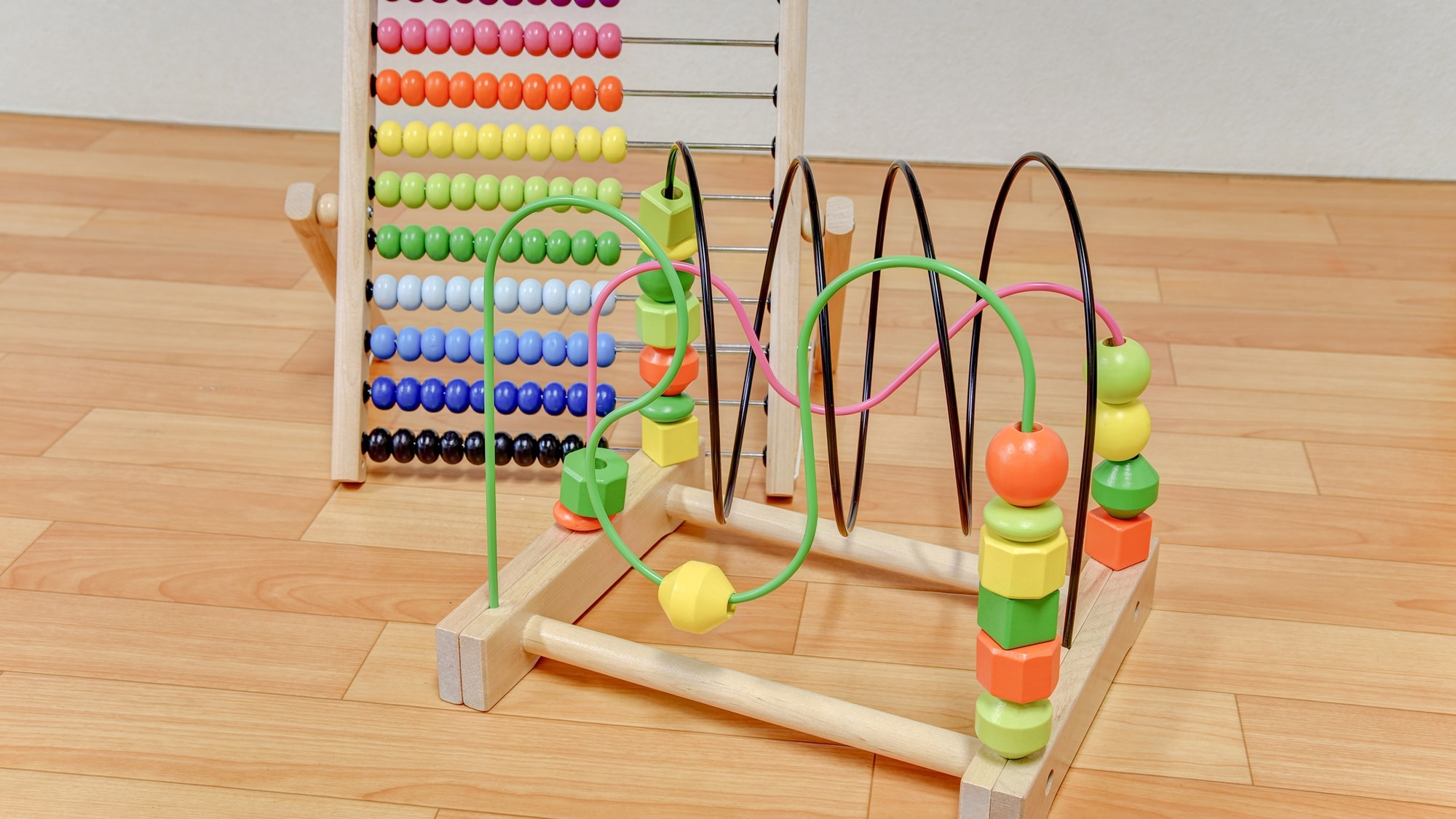 *[Family Room] Examples of toys