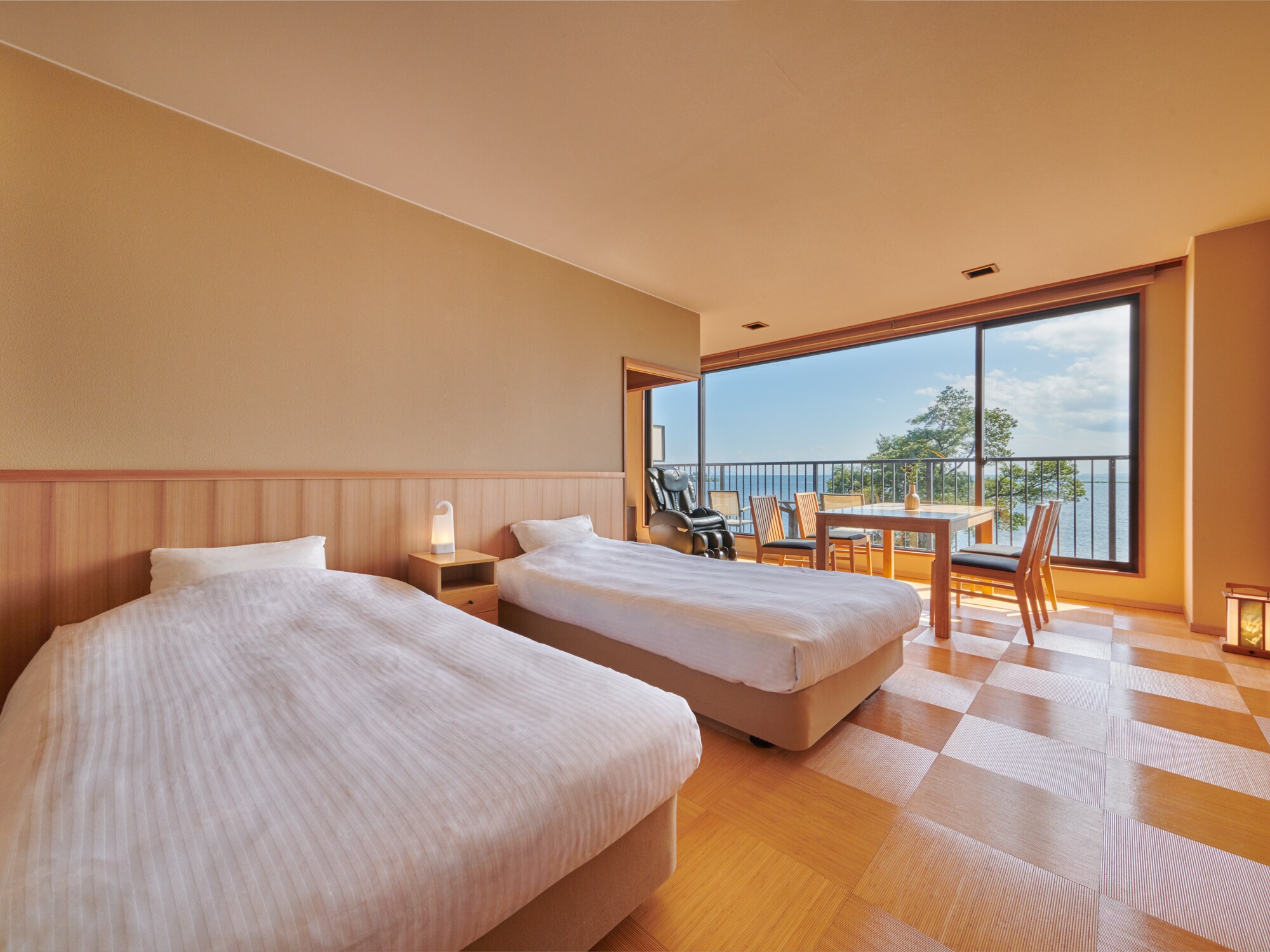 Japanese-Western Room 203