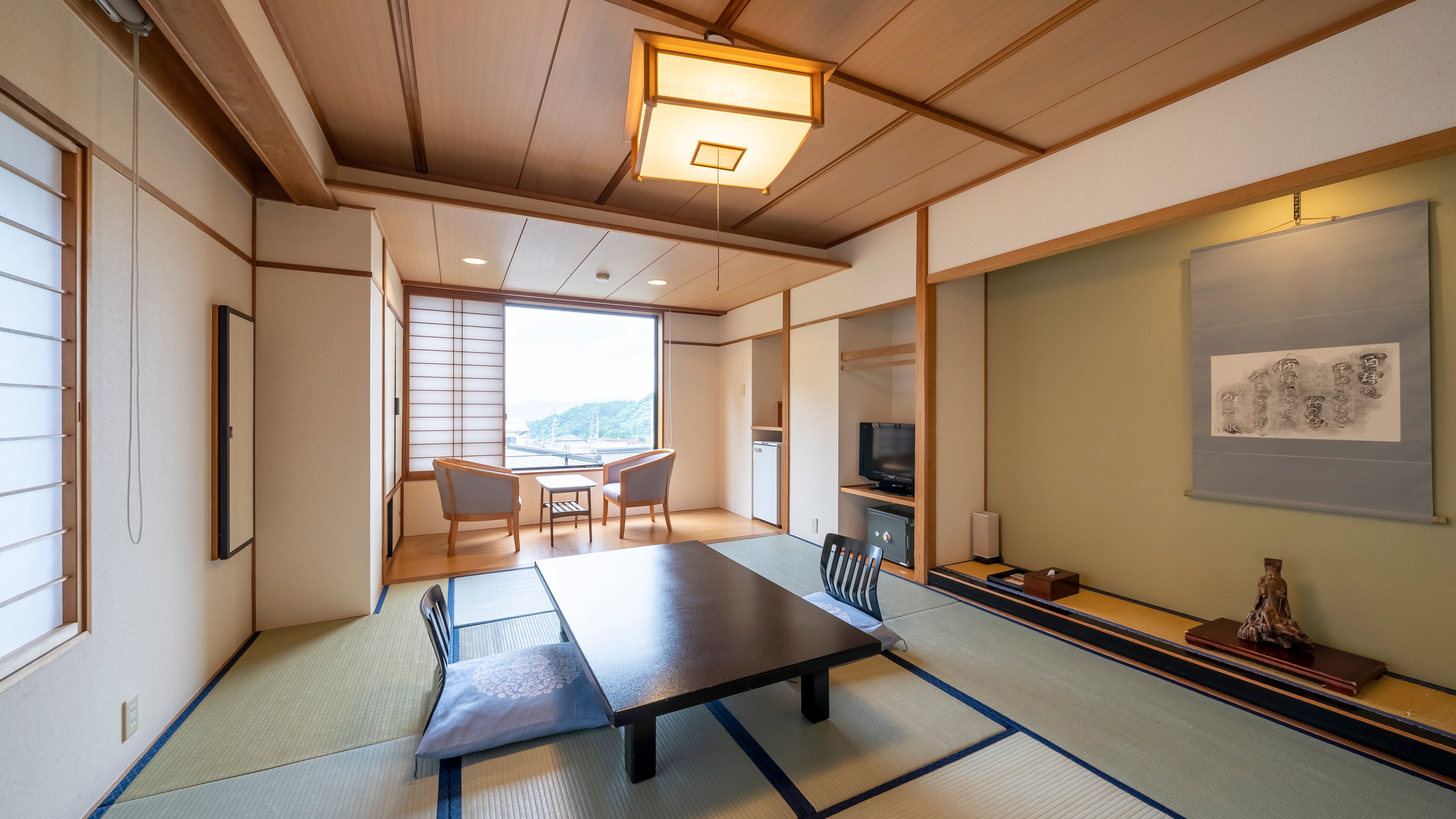 [Standard] 10 tatami mats with veranda, 3rd or 4th floor