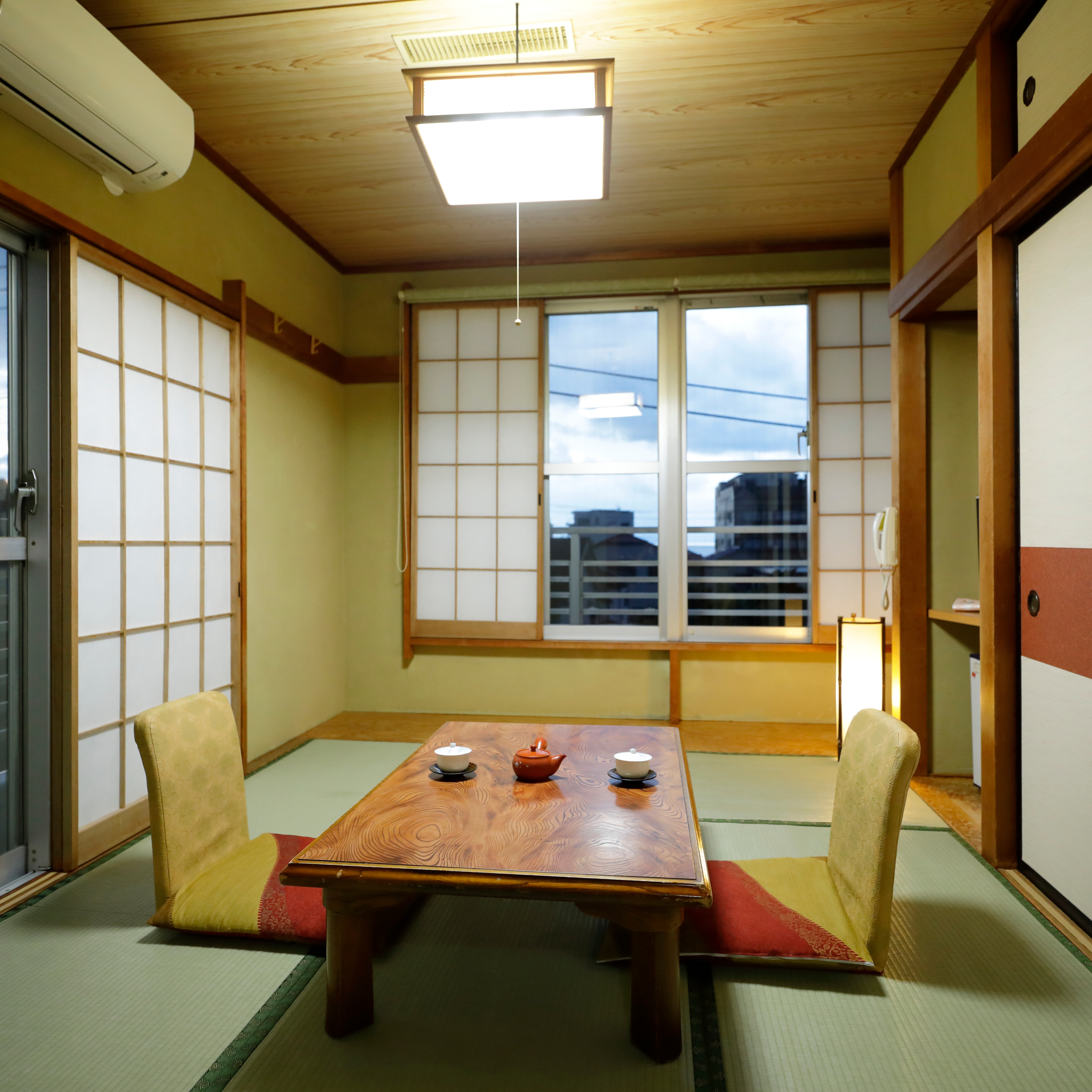 Room example_1_1