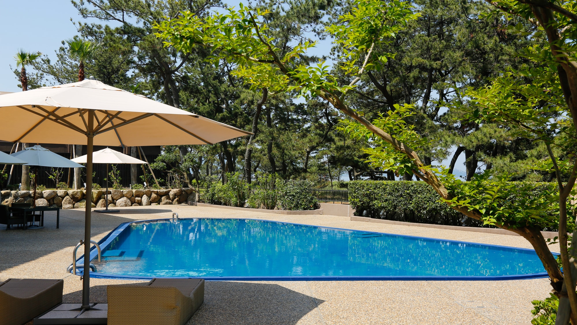 Awaji Hamarikyu Main Building Pool