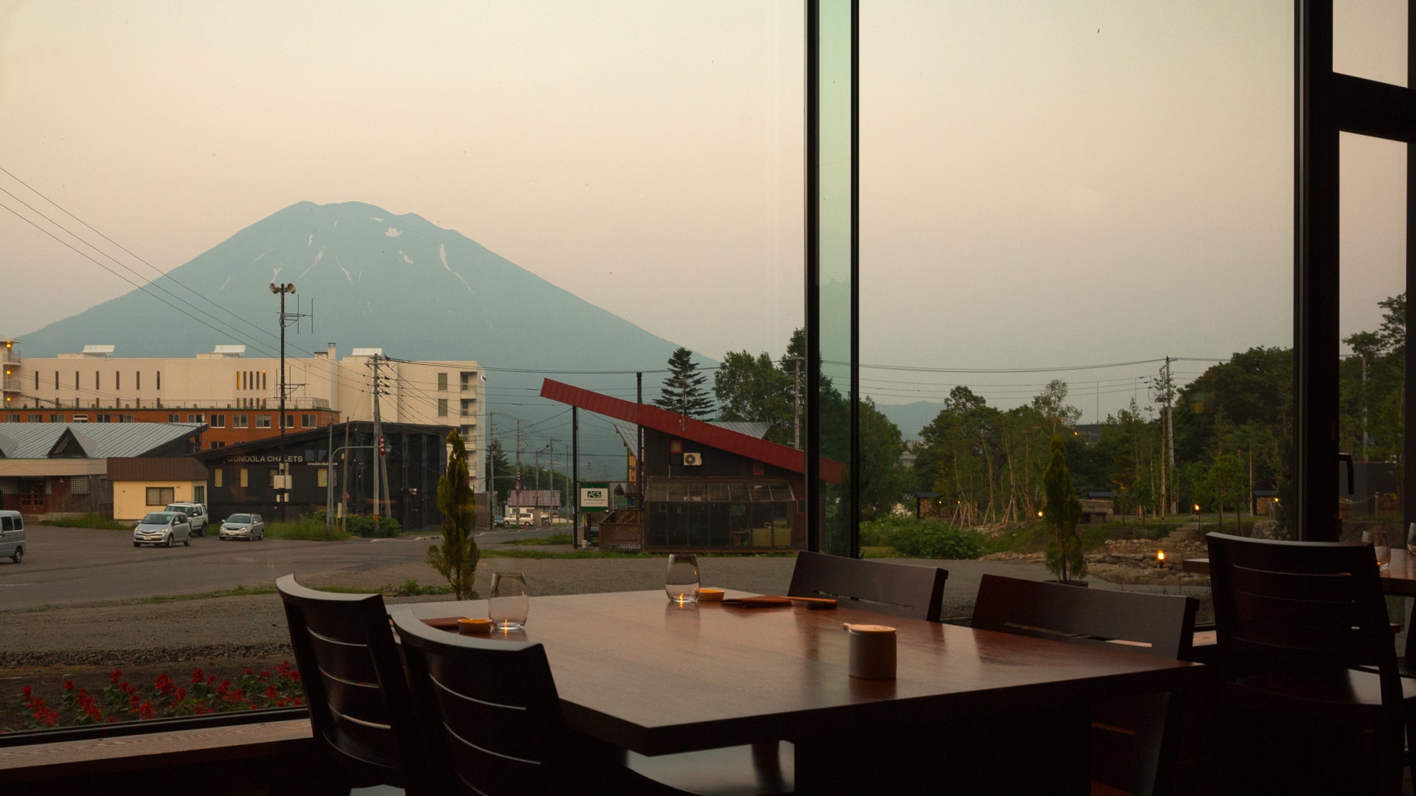 [An Dining] On a clear day, you can see Mt. Yotei
