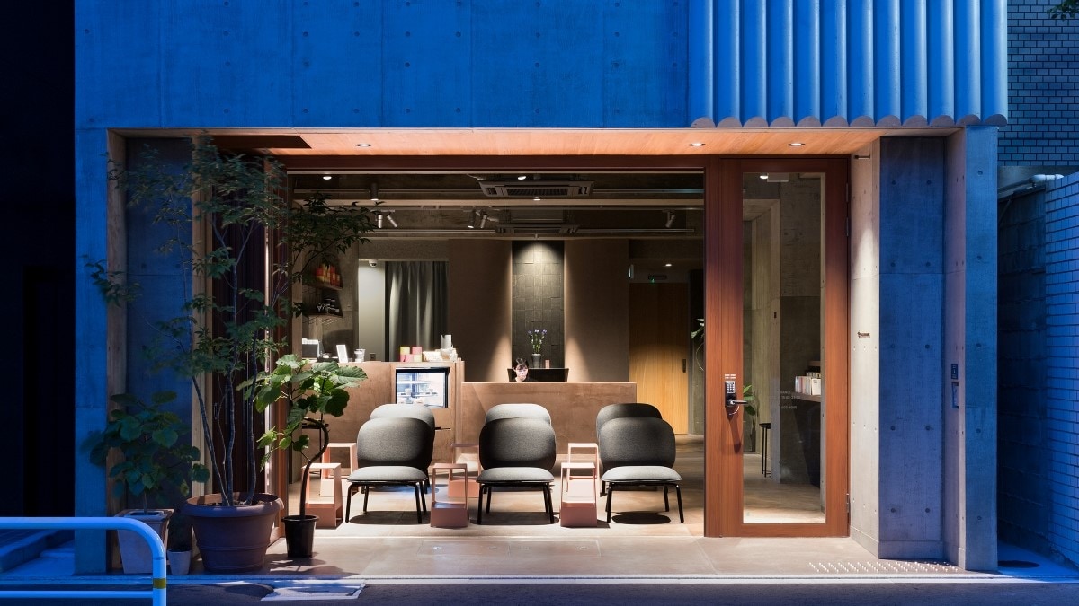 ■ 1st floor lounge
