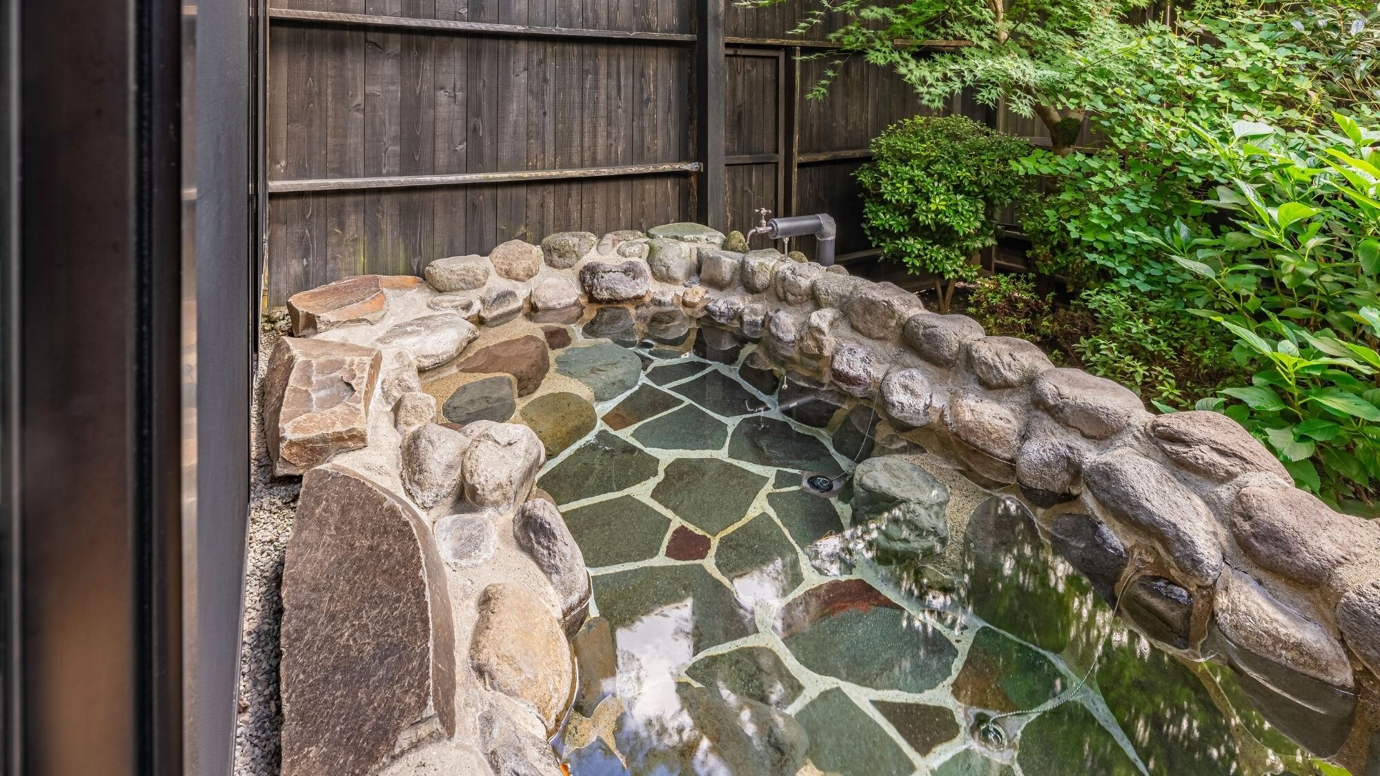 [Bettei] Separate guest room open-air bath (example)