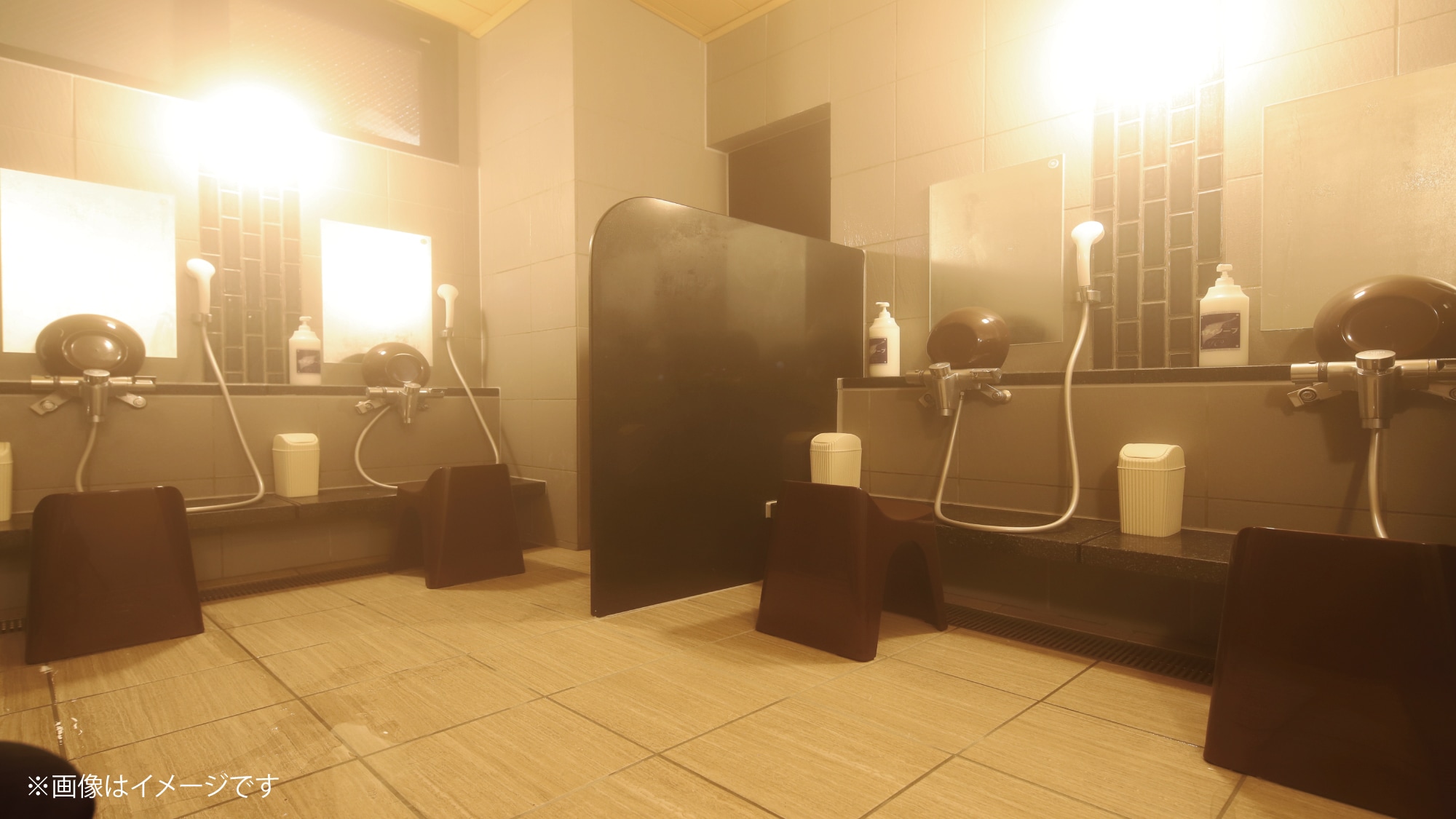 [Large bath washing area]
