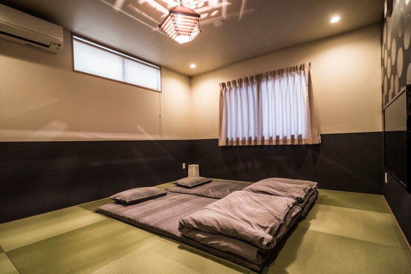 Kamar tamu lantai 2 (Kamar 1)