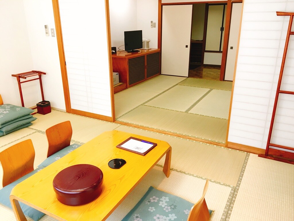 Special room Japanese style room 18 tatami mats