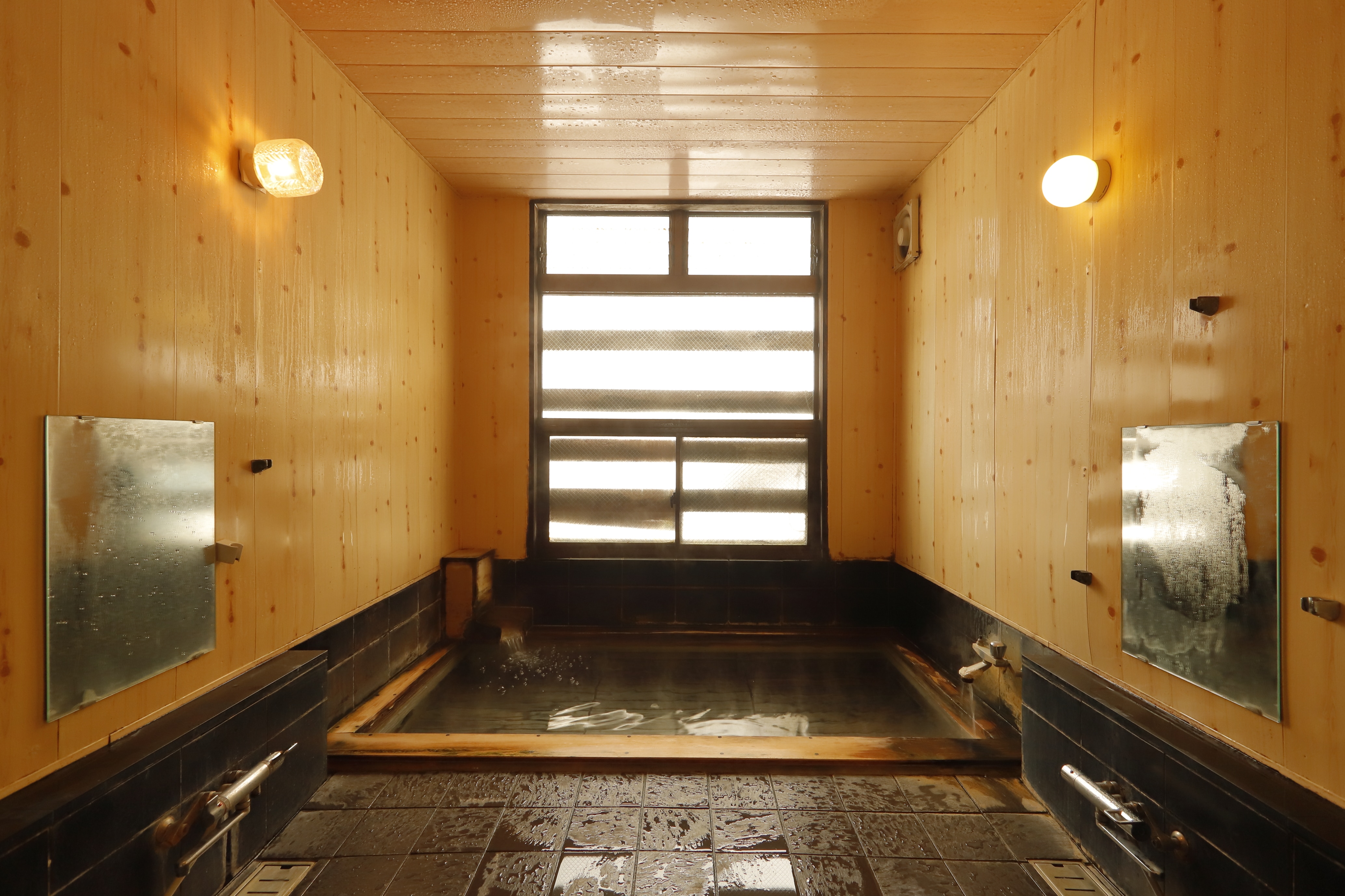 Men's bath