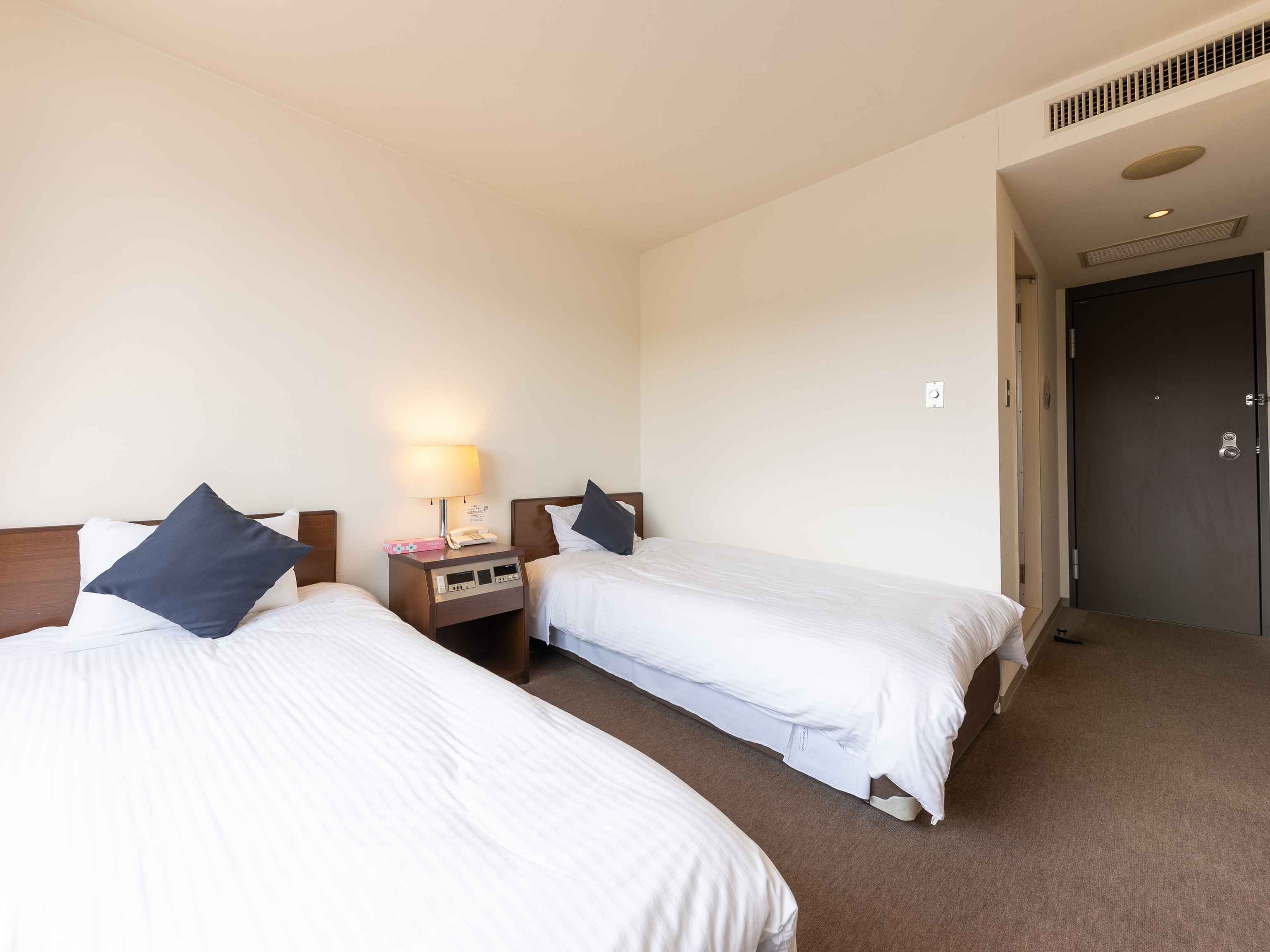 Twin Compact Room