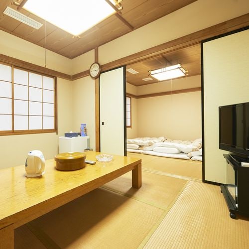 Japanese-style room